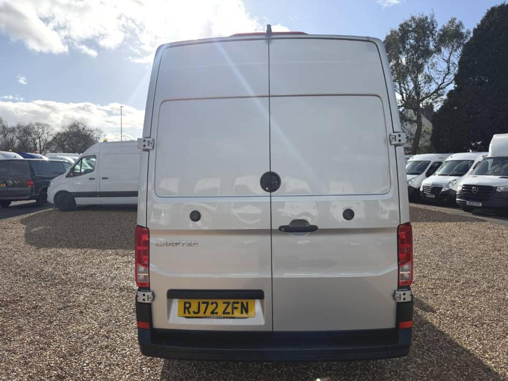 Volkswagen Crafter 2.0 TDI CR35 Trendline Panel Van 5dr Diesel Manual FWD LWB High Roof Euro 6 (s/s) (140 ps)