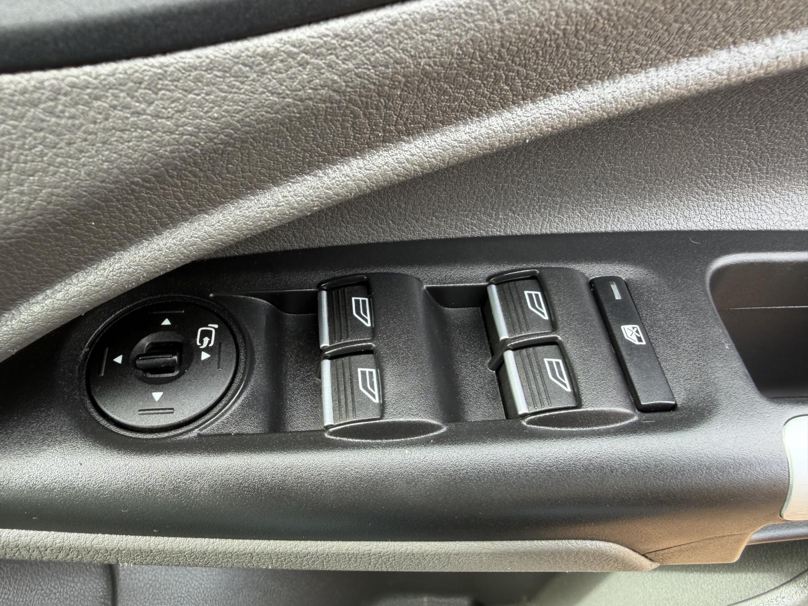 2019 Ford Grand Tourneo Connect 1.5 EcoBlue Titanium MPV 5dr Diesel Manual Euro 6 (s/s) (120 ps) - Thumbnail 27