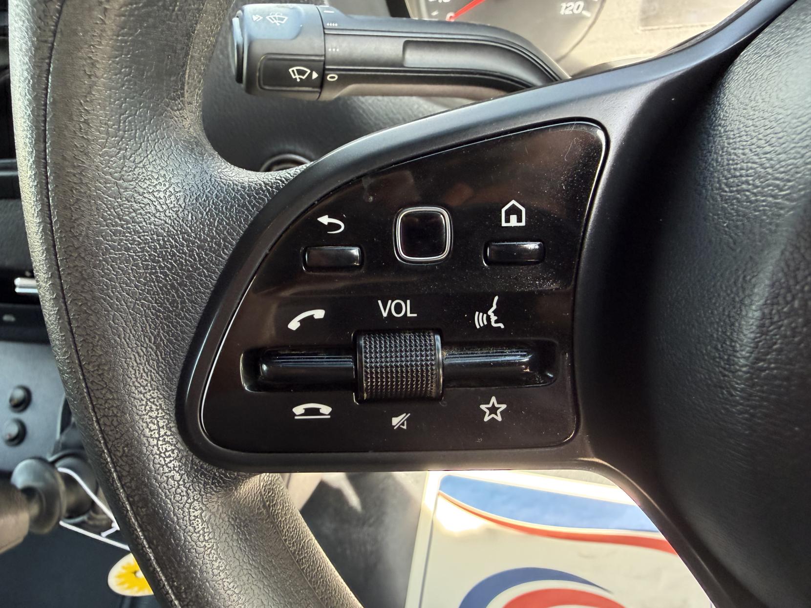 2021 Mercedes-Benz Sprinter 2.1 316 CDI Progressive Panel Van 5dr Diesel Manual RWD L2 H2 Euro 6 (s/s) (163 ps) - Thumbnail 19