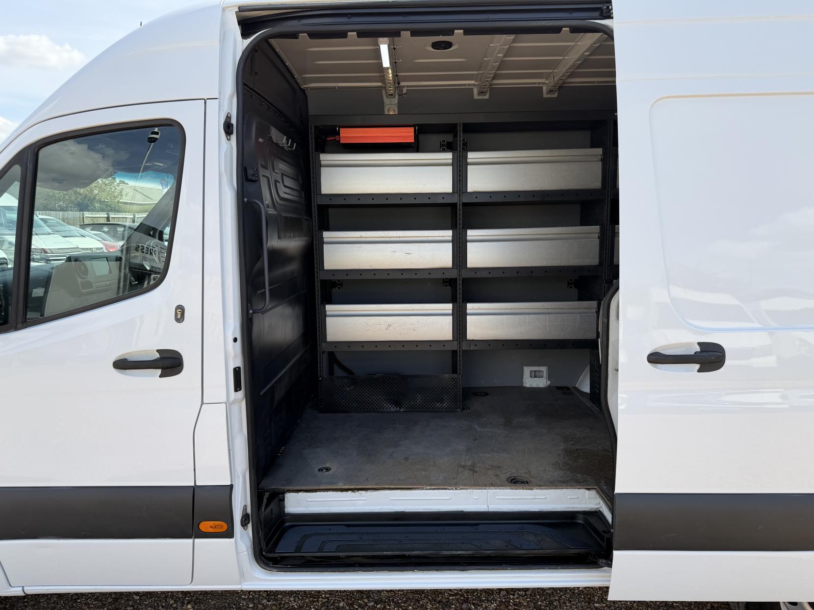 2021 Mercedes-Benz Sprinter 2.1 316 CDI Progressive Panel Van 5dr Diesel Manual RWD L2 H2 Euro 6 (s/s) (163 ps) - Thumbnail 28