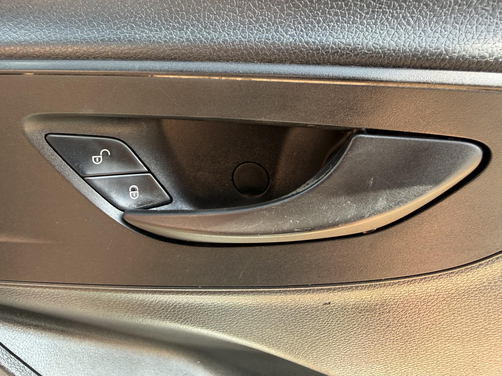 2021 Mercedes-Benz Sprinter 2.1 316 CDI Progressive Panel Van 5dr Diesel Manual RWD L2 H2 Euro 6 (s/s) (163 ps) - Thumbnail 18