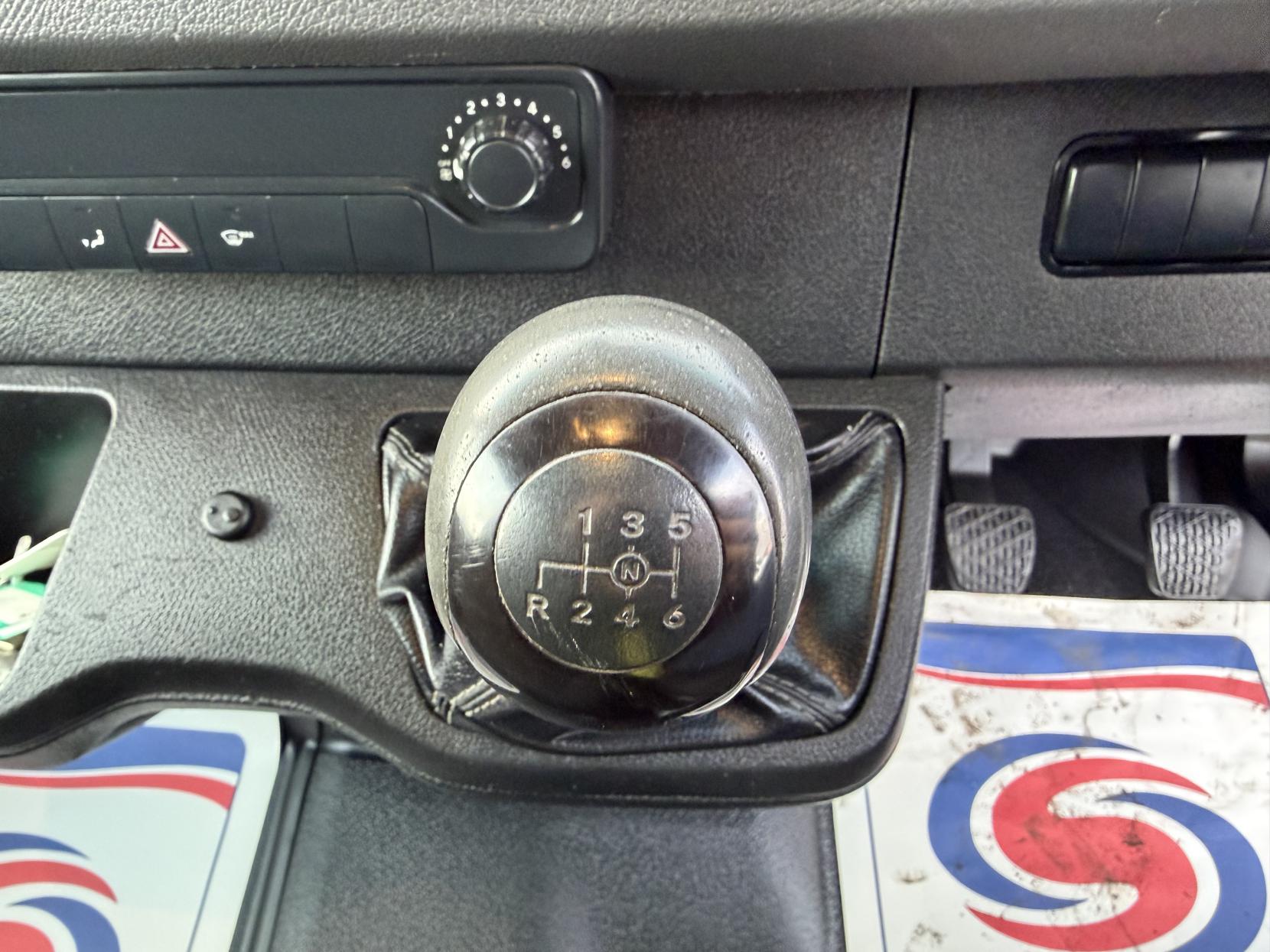 Mercedes-Benz Sprinter 2.1 316 CDI Panel Van 5dr Diesel Manual RWD L2 H2 Euro 6 (163 ps)