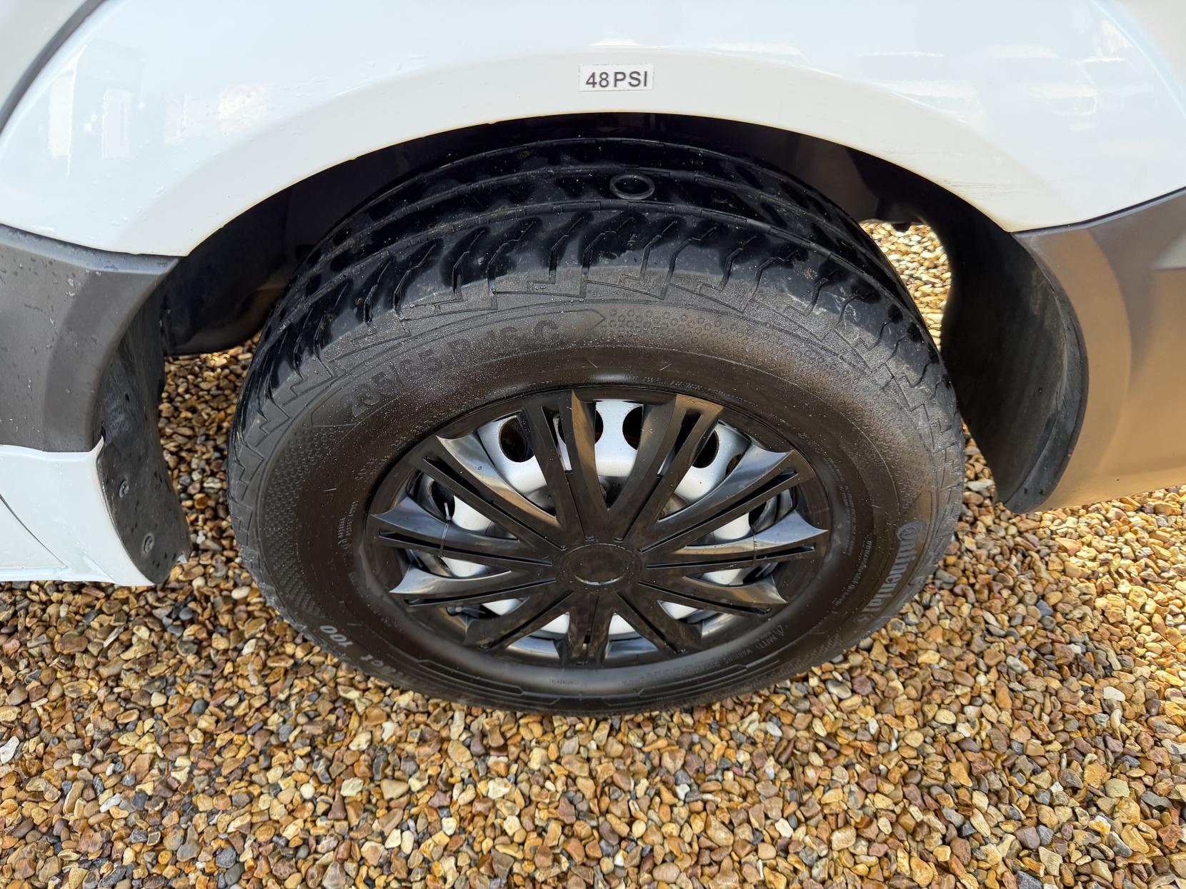 Mercedes-Benz Sprinter 2.1 313 CDi Panel Van 4dr Diesel Manual RWD L2 (129 bhp)