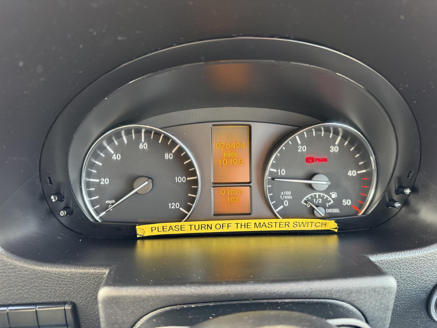 Mercedes-Benz Sprinter 2.1 313 CDi Panel Van 4dr Diesel Manual RWD L2 (129 bhp)