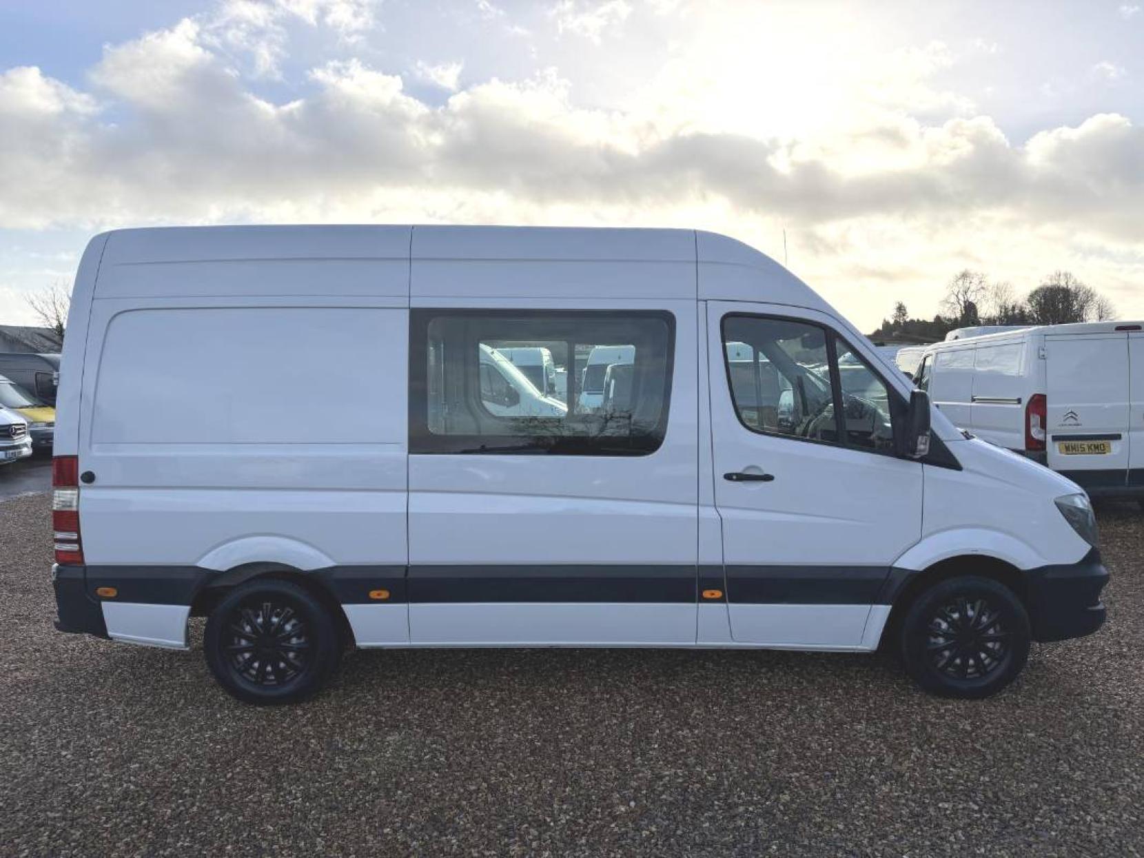 Mercedes-Benz Sprinter 2.1 313 CDi Panel Van 4dr Diesel Manual RWD L2 (129 bhp)