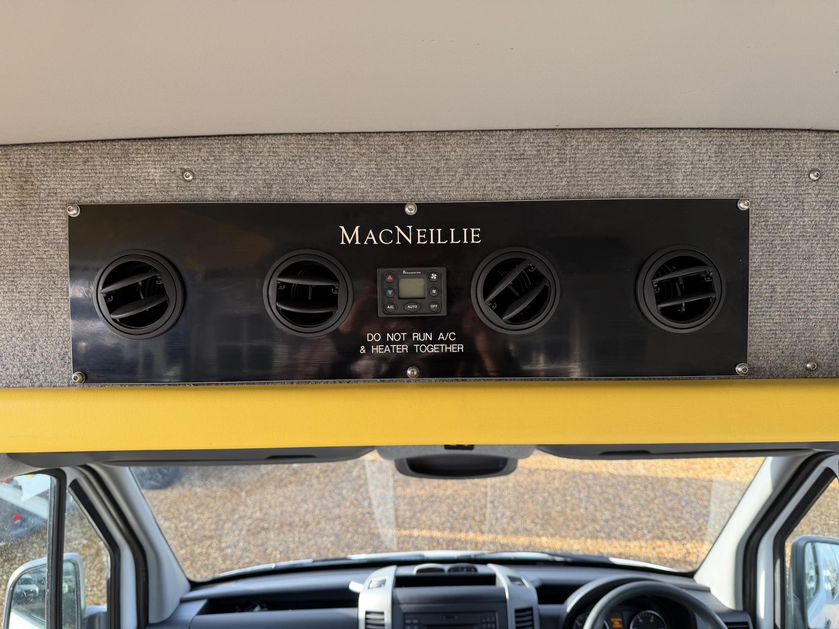 Mercedes-Benz Sprinter 2.1 313 CDi Panel Van 4dr Diesel Manual RWD L2 (129 bhp)