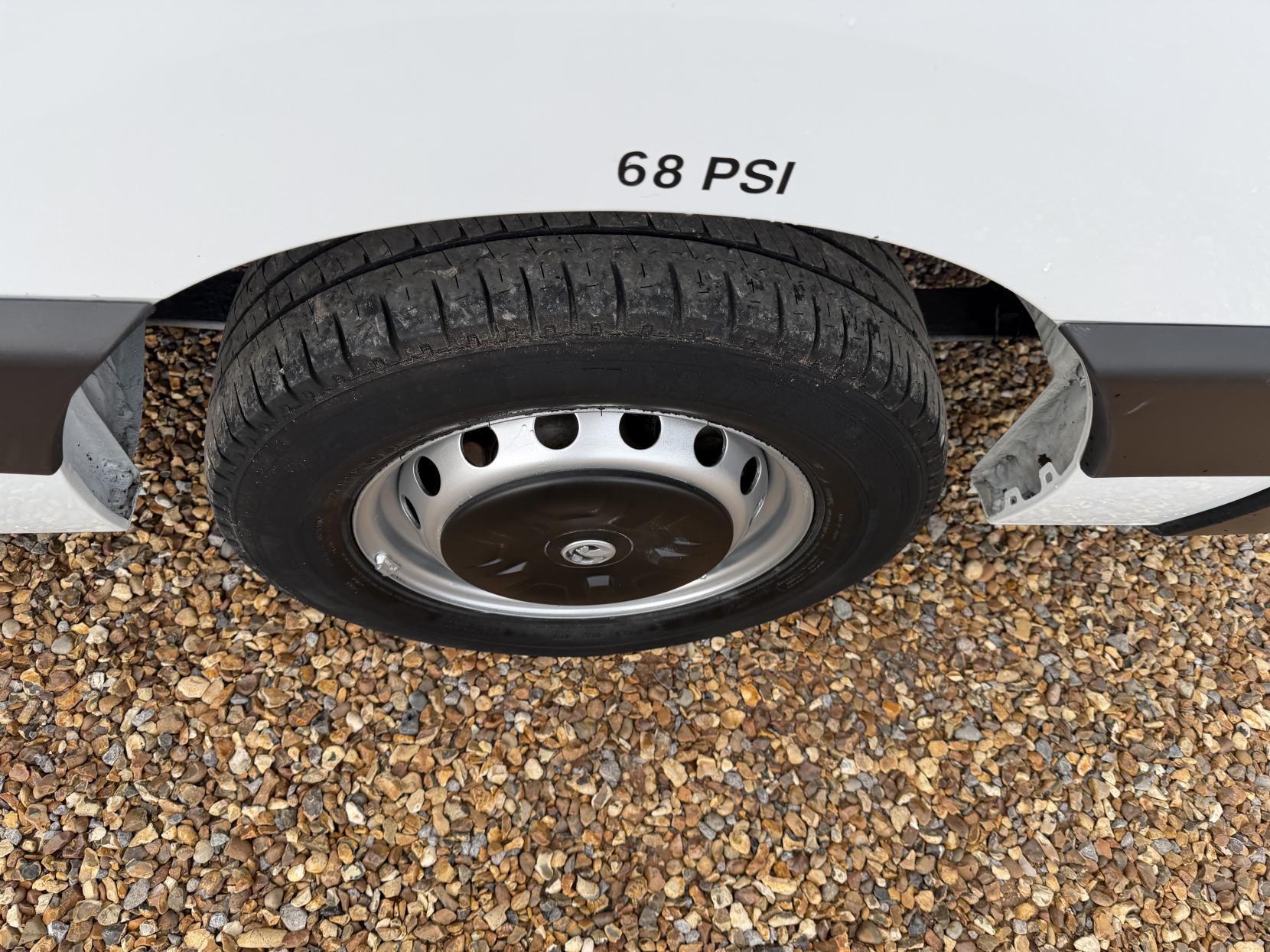 Vauxhall Movano 2.3 CDTi 3500 Panel Van 5dr Diesel Manual FWD L2 H2 Euro 6 (130 ps)