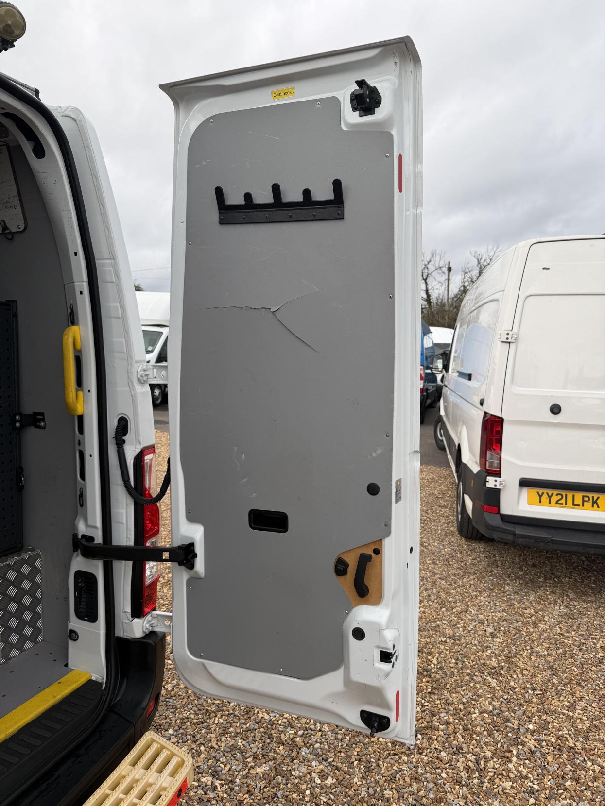 Vauxhall Movano 2.3 CDTi 3500 Panel Van 5dr Diesel Manual FWD L2 H2 Euro 6 (130 ps)