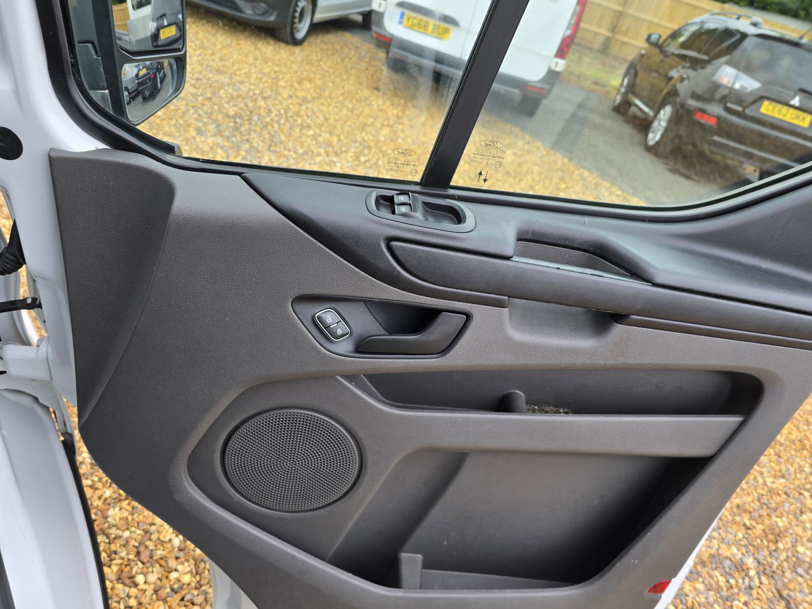 Ford Transit Custom 2.0 300 EcoBlue Leader Panel Van 5dr Diesel Manual L1 H1 Euro 6 (s/s) (105 ps)