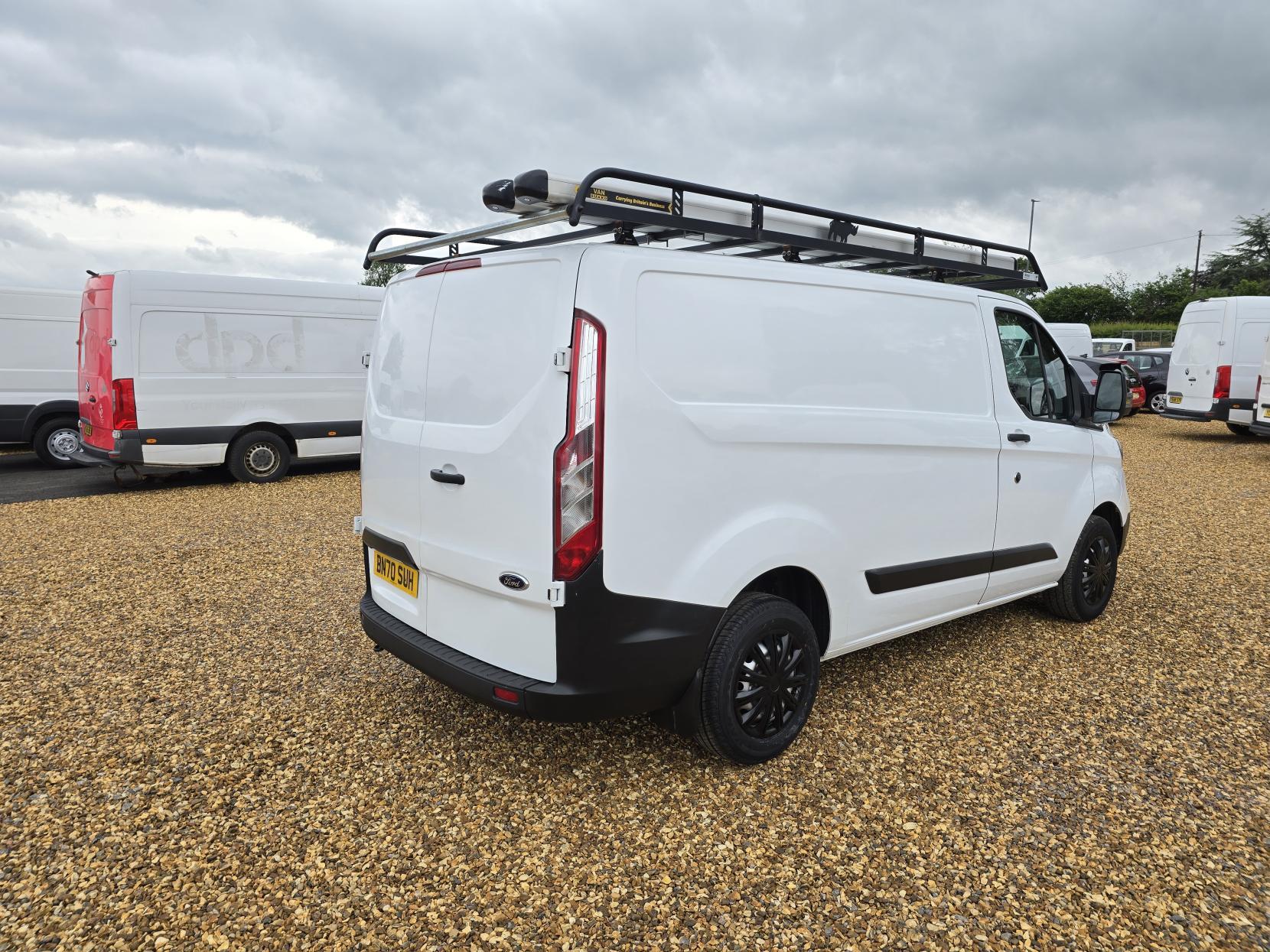 Ford Transit Custom 2.0 300 EcoBlue Leader Panel Van 5dr Diesel Manual L1 H1 Euro 6 (s/s) (105 ps)