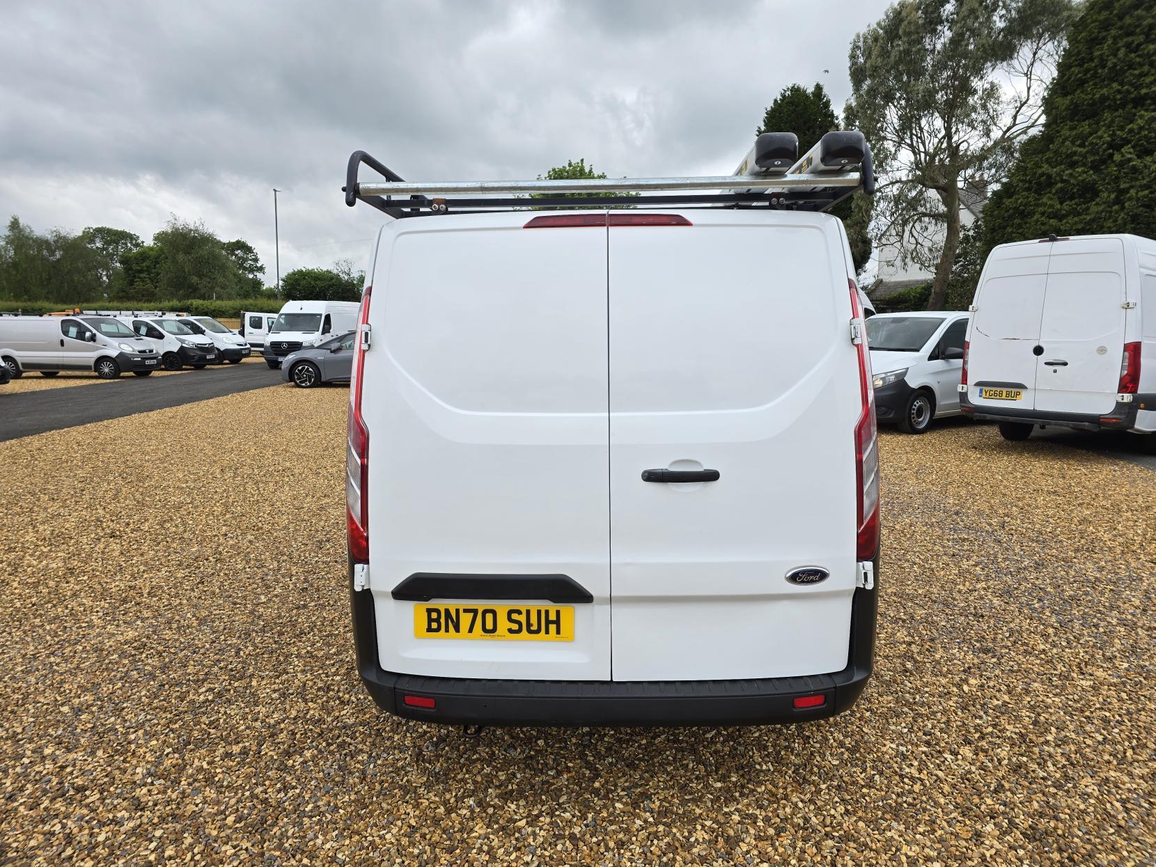 Ford Transit Custom 2.0 300 EcoBlue Leader Panel Van 5dr Diesel Manual L1 H1 Euro 6 (s/s) (105 ps)