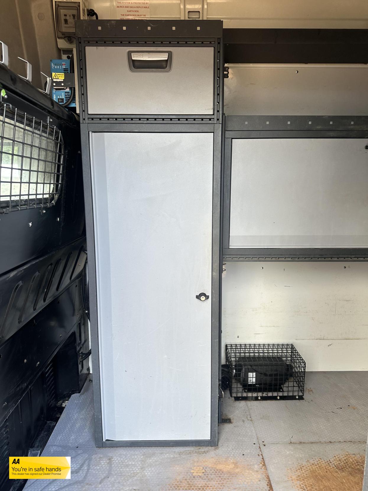 Ford Transit 2.2 TDCi 350 Panel Van 3dr Diesel Manual RWD L3 H3 (224 g/km, 98 bhp)
