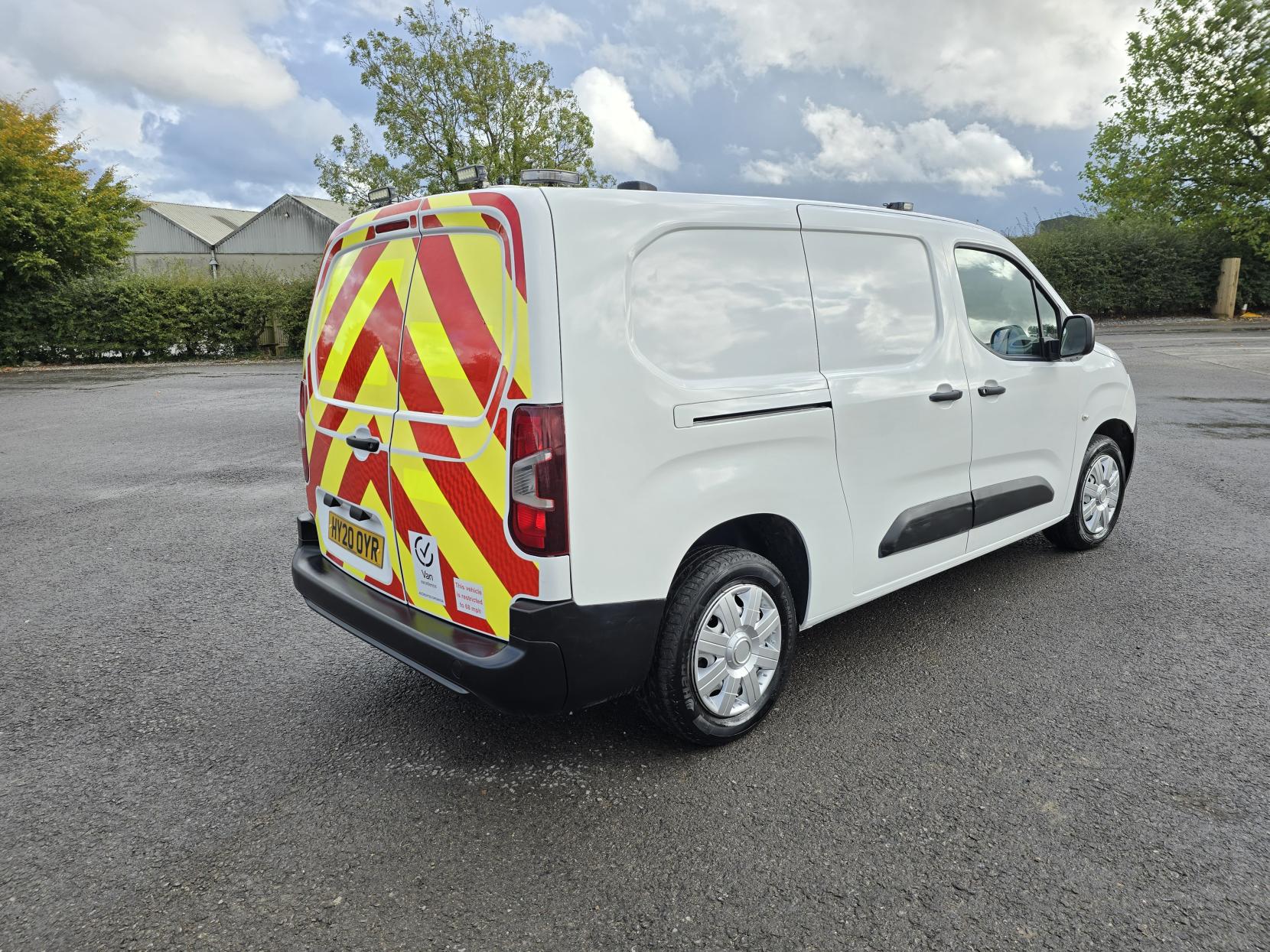 Peugeot Partner 1.5 BlueHDi 950 S Long Panel Van 6dr Diesel Manual LWB Euro 6 (s/s) (100 bhp)