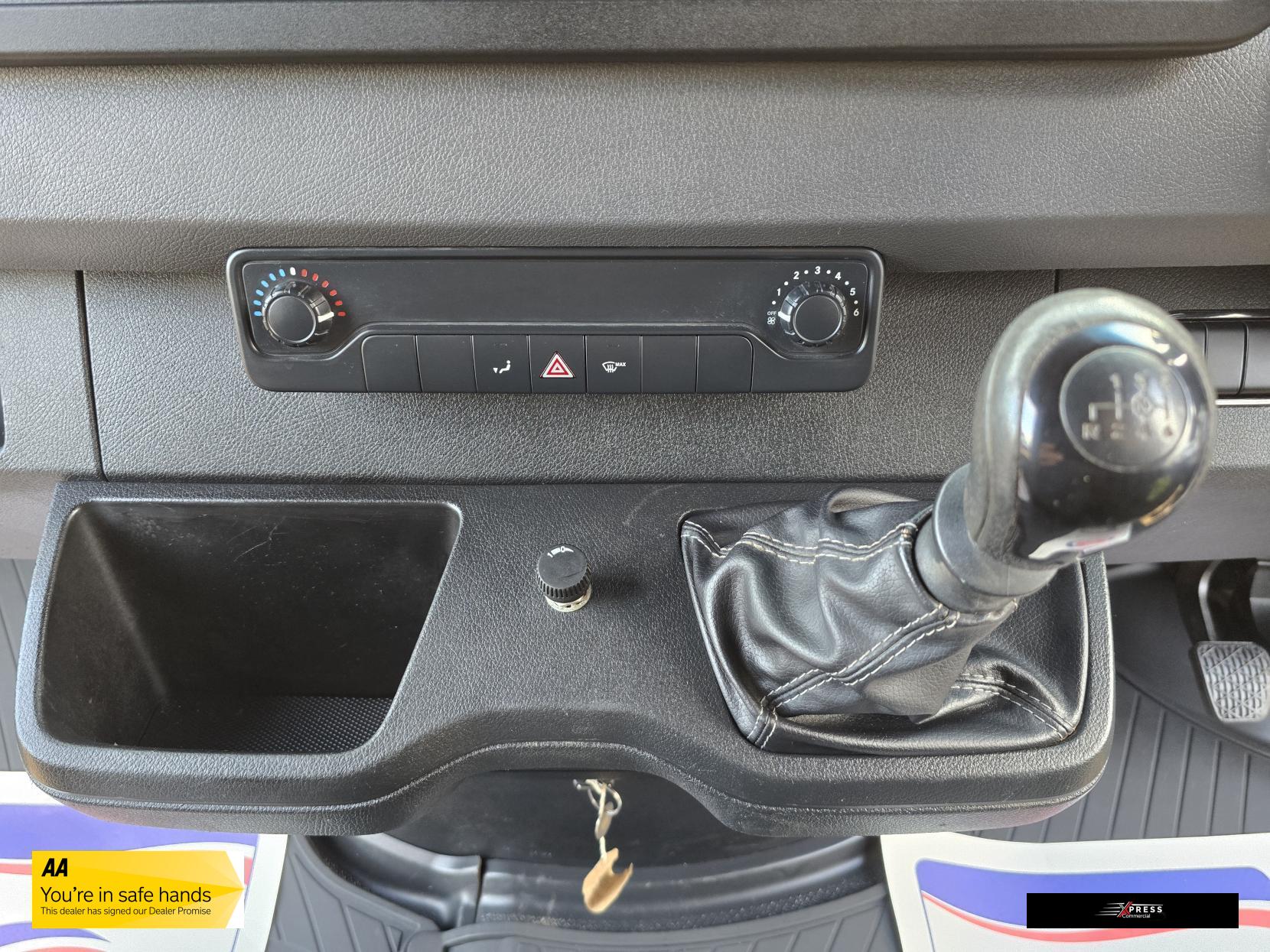 Mercedes-Benz Sprinter Sprinter 2.1 316 CDI Panel Van 5dr Diesel Manual RWD L2 H2 Euro 6 (163 ps)