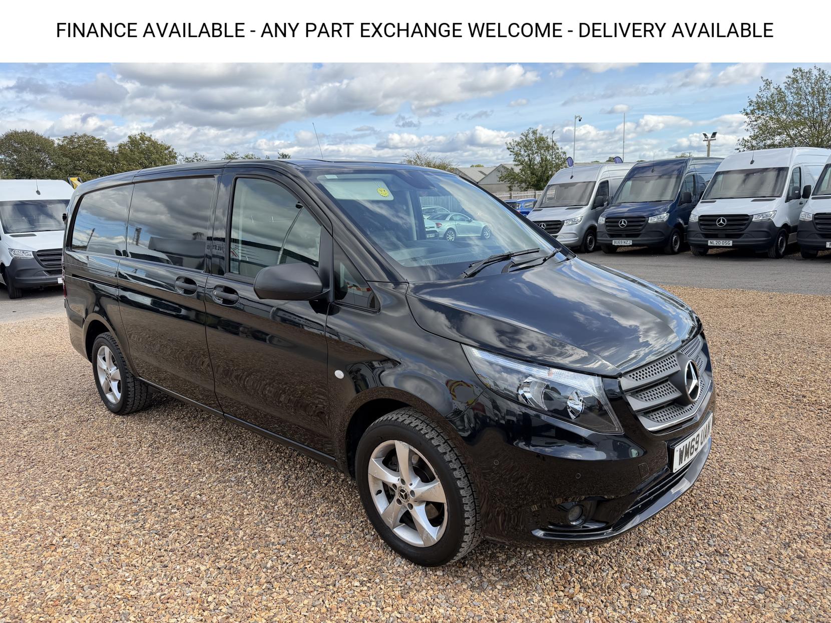 2020 Mercedes-Benz Vito 2.1 114 CDI Premium Panel Van 5dr Diesel G-Tronic+ RWD L2 Euro 6 (s/s) (136 ps) - Thumbnail 5