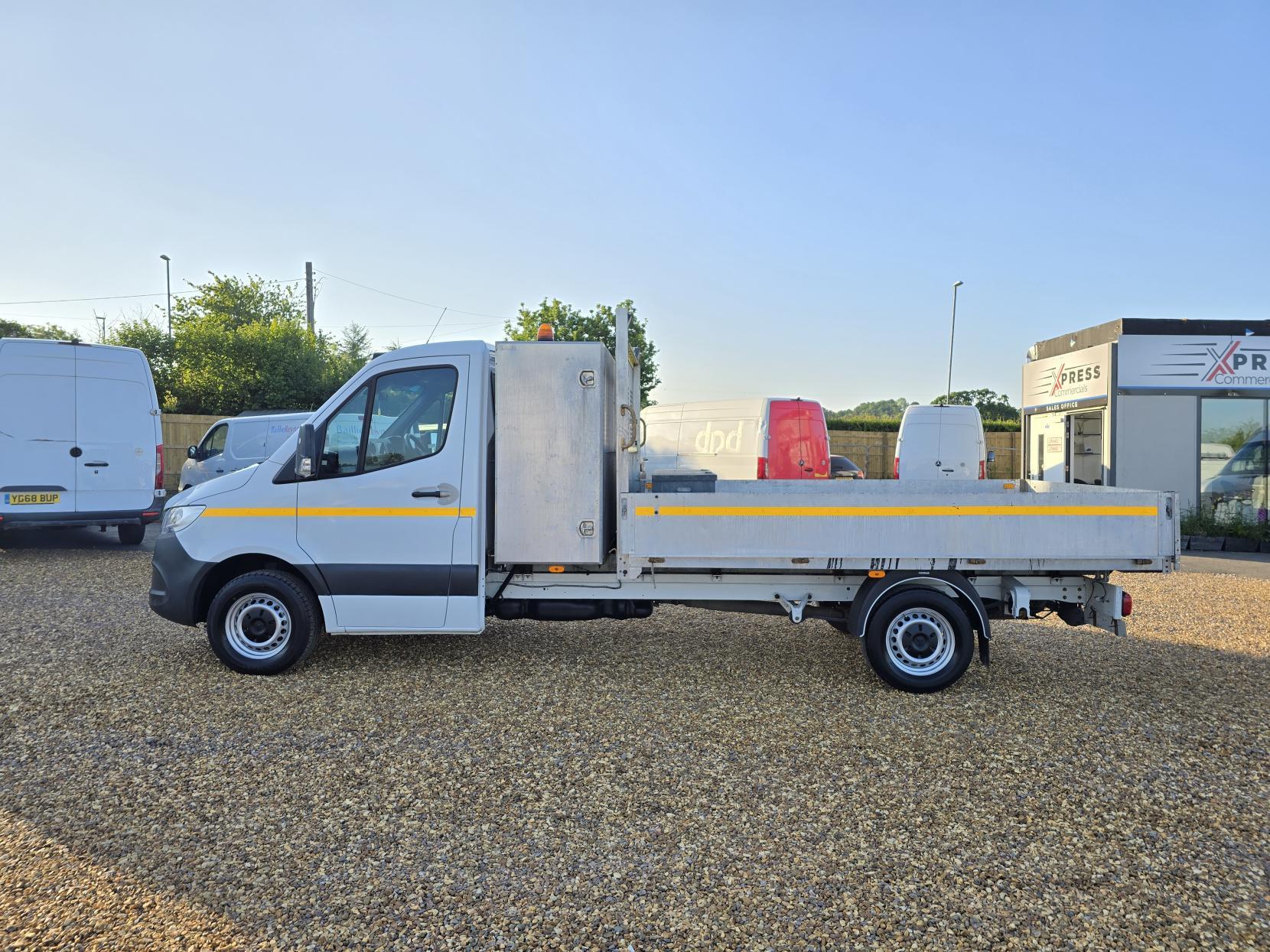 Mercedes-Benz Sprinter 2.1 316 CDI Chassis Cab 2dr Diesel Manual RWD L3 Euro 6 (163 ps)