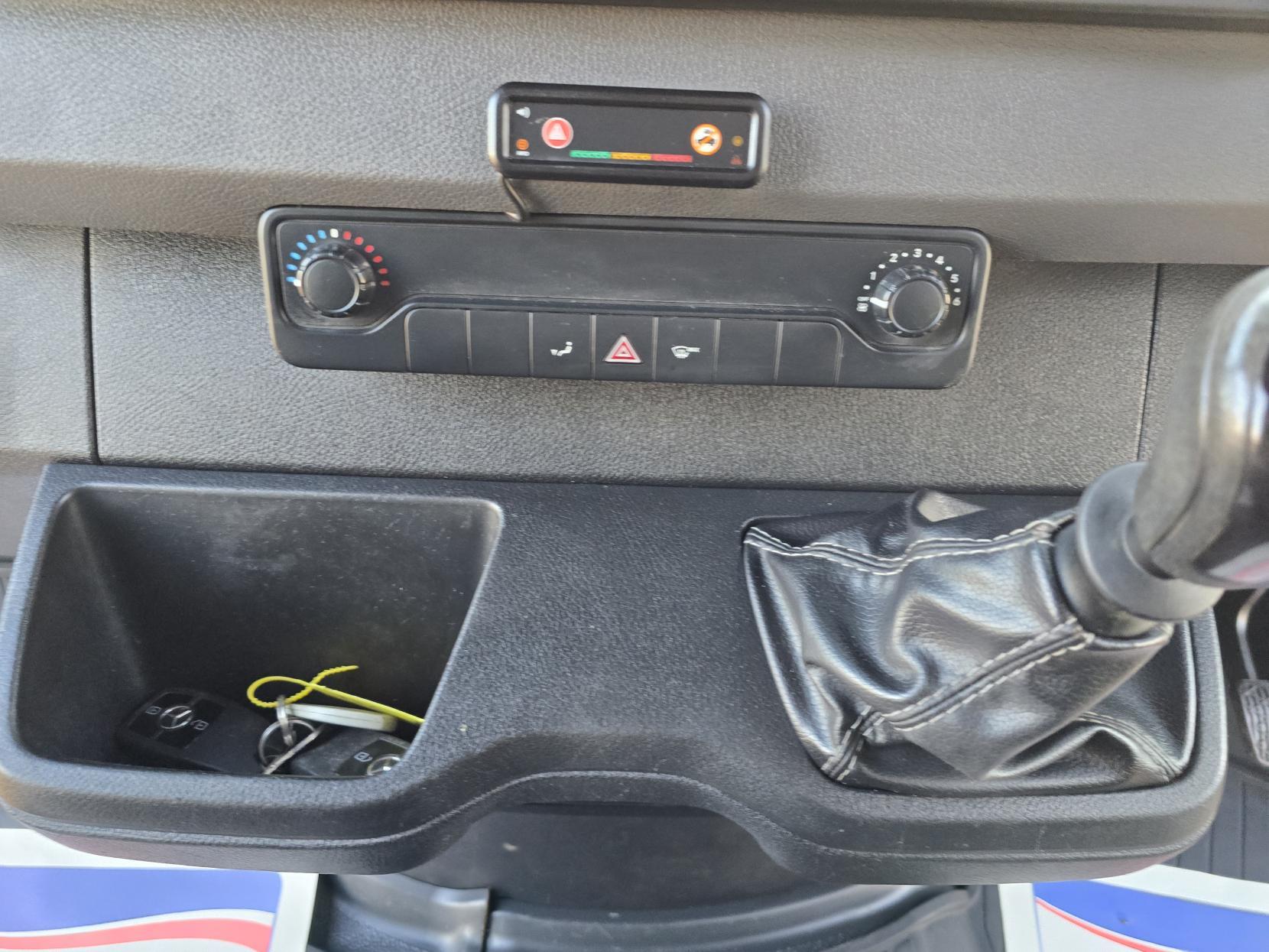 Mercedes-Benz Sprinter 2.1 316 CDI Chassis Cab 2dr Diesel Manual RWD L3 Euro 6 (163 ps)