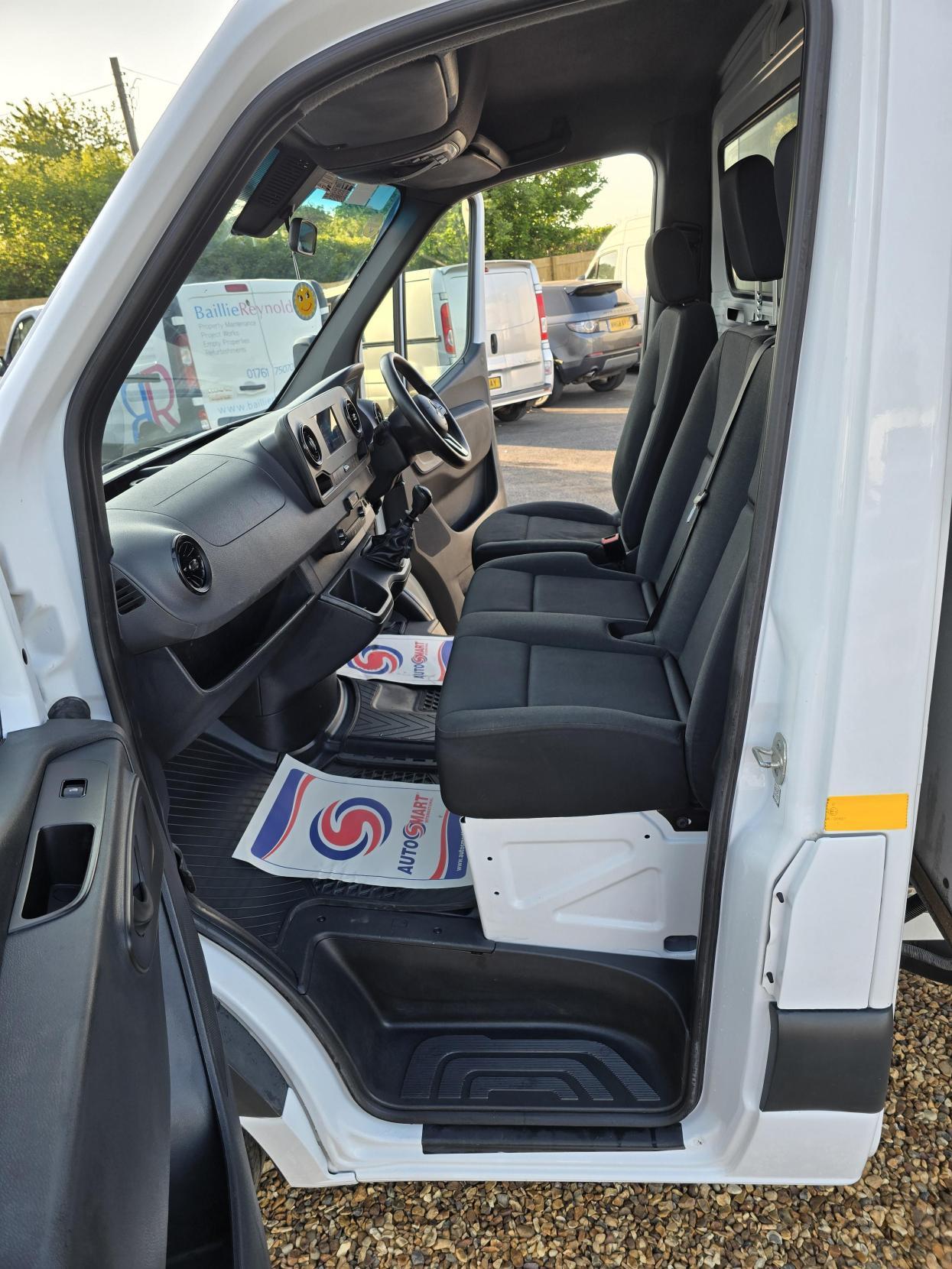 Mercedes-Benz Sprinter 2.1 316 CDI Chassis Cab 2dr Diesel Manual RWD L3 Euro 6 (163 ps)