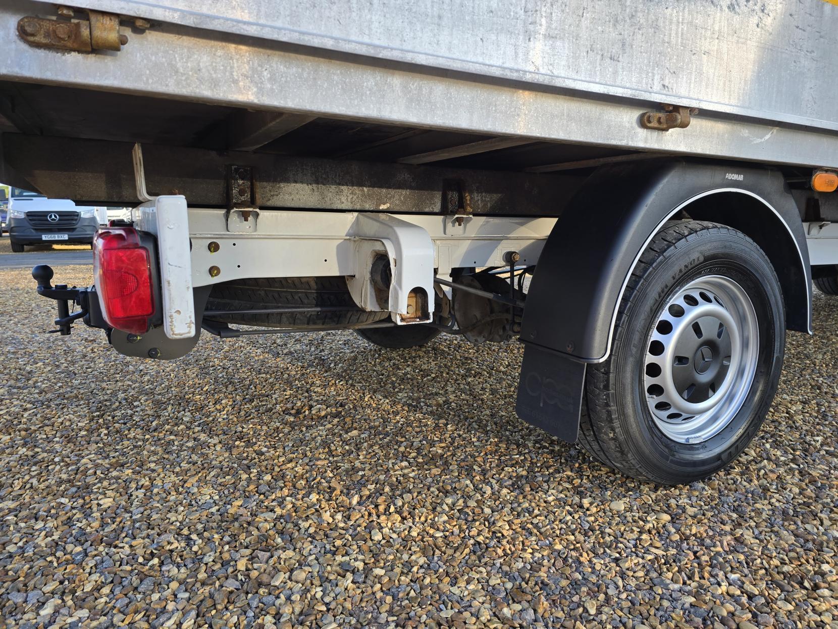 Mercedes-Benz Sprinter 2.1 316 CDI Chassis Cab 2dr Diesel Manual RWD L3 Euro 6 (163 ps)