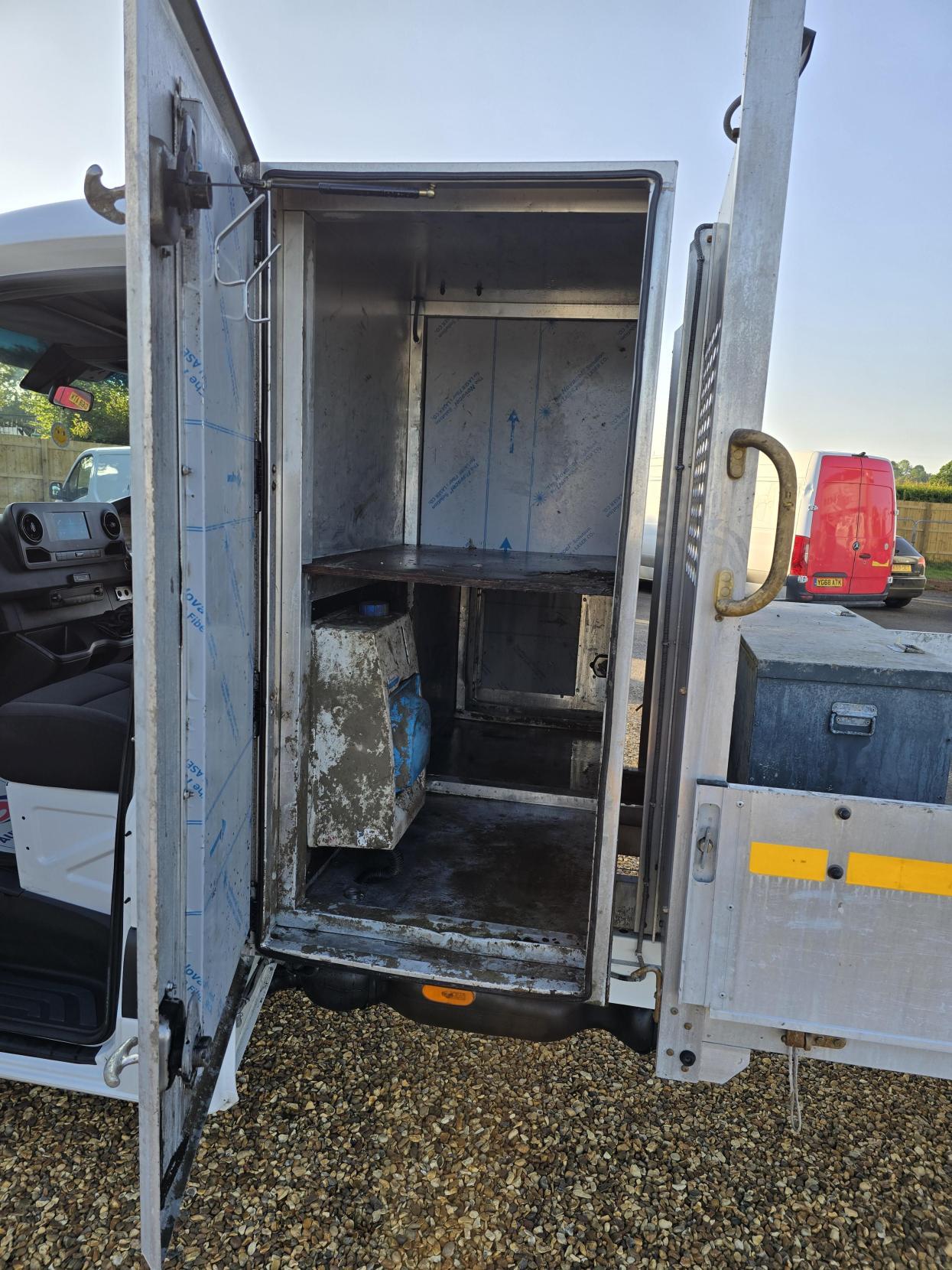 Mercedes-Benz Sprinter 2.1 316 CDI Chassis Cab 2dr Diesel Manual RWD L3 Euro 6 (163 ps)