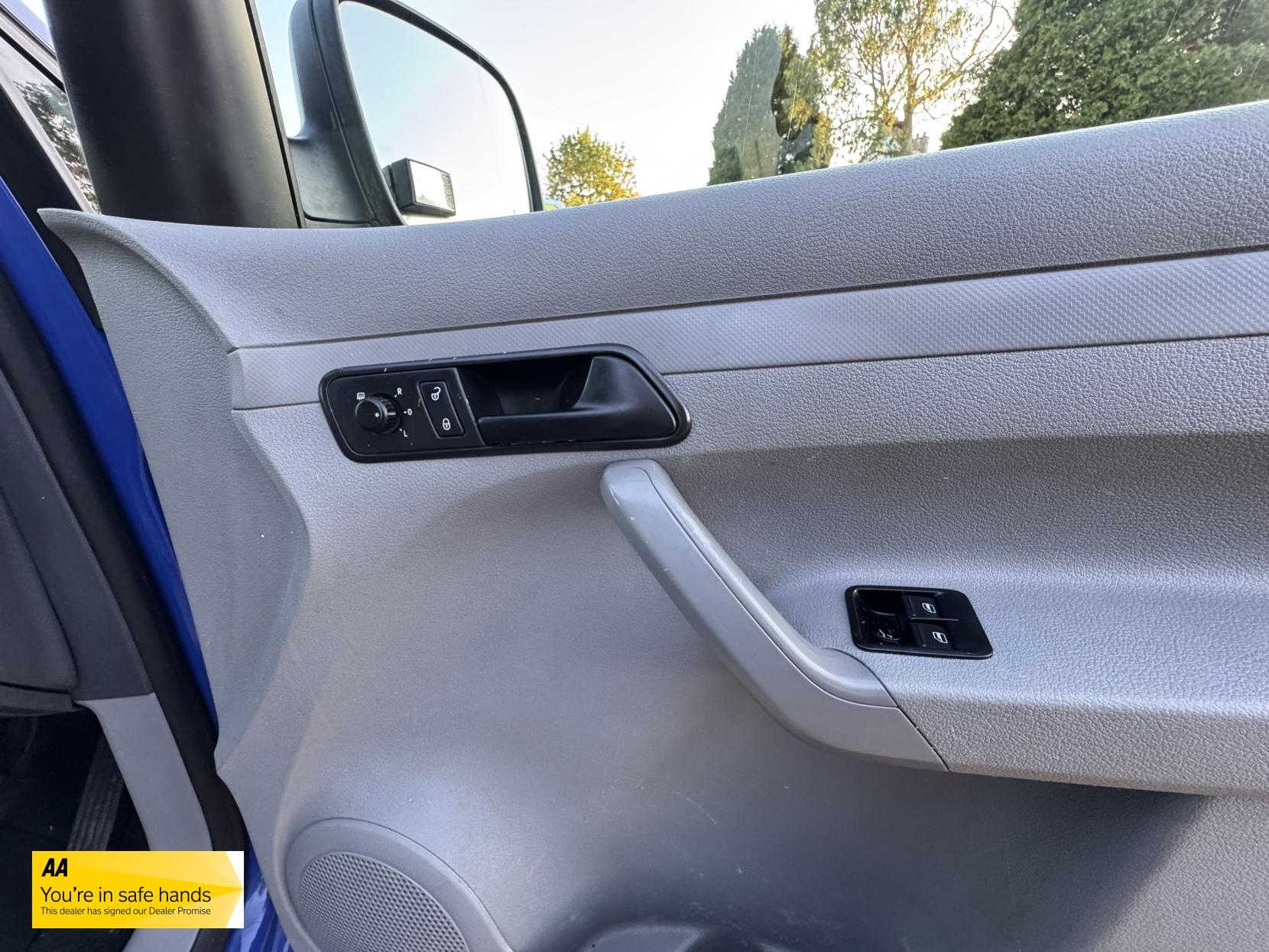 Volkswagen Caddy 2.0 SDI PD C20 Panel Van 4dr Diesel Manual L1 Standard Roof (68 bhp)