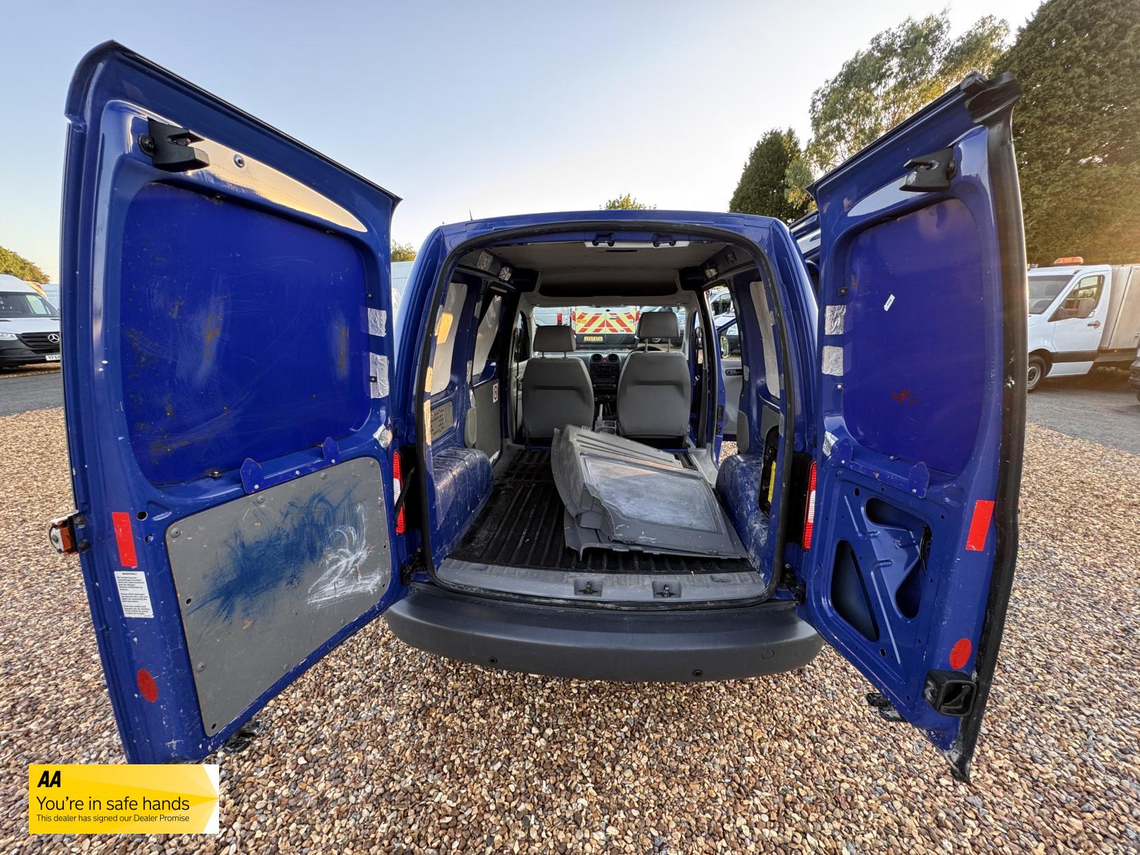 Volkswagen Caddy 2.0 SDI PD C20 Panel Van 4dr Diesel Manual L1 Standard Roof (68 bhp)