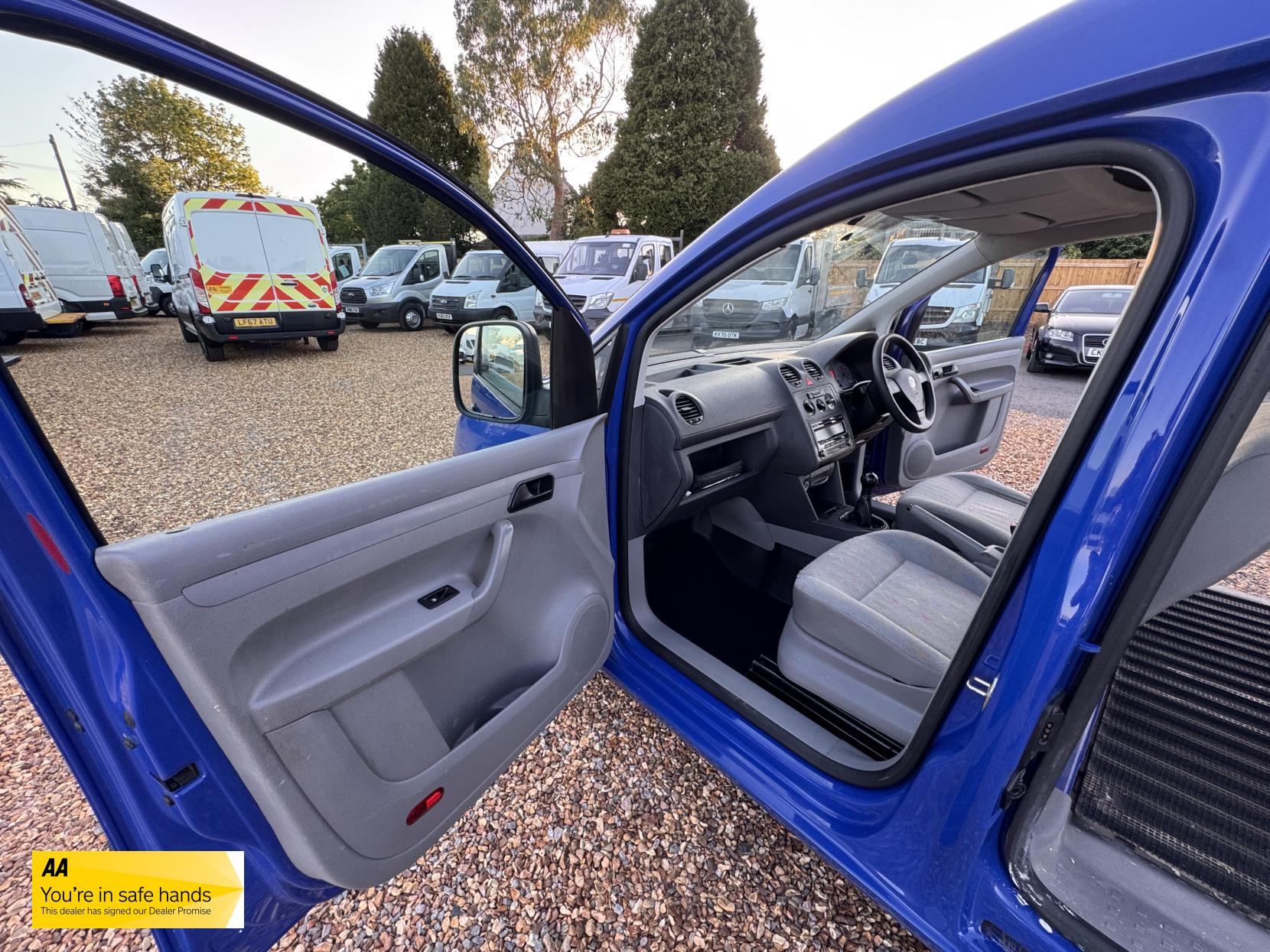 Volkswagen Caddy 2.0 SDI PD C20 Panel Van 4dr Diesel Manual L1 Standard Roof (68 bhp)