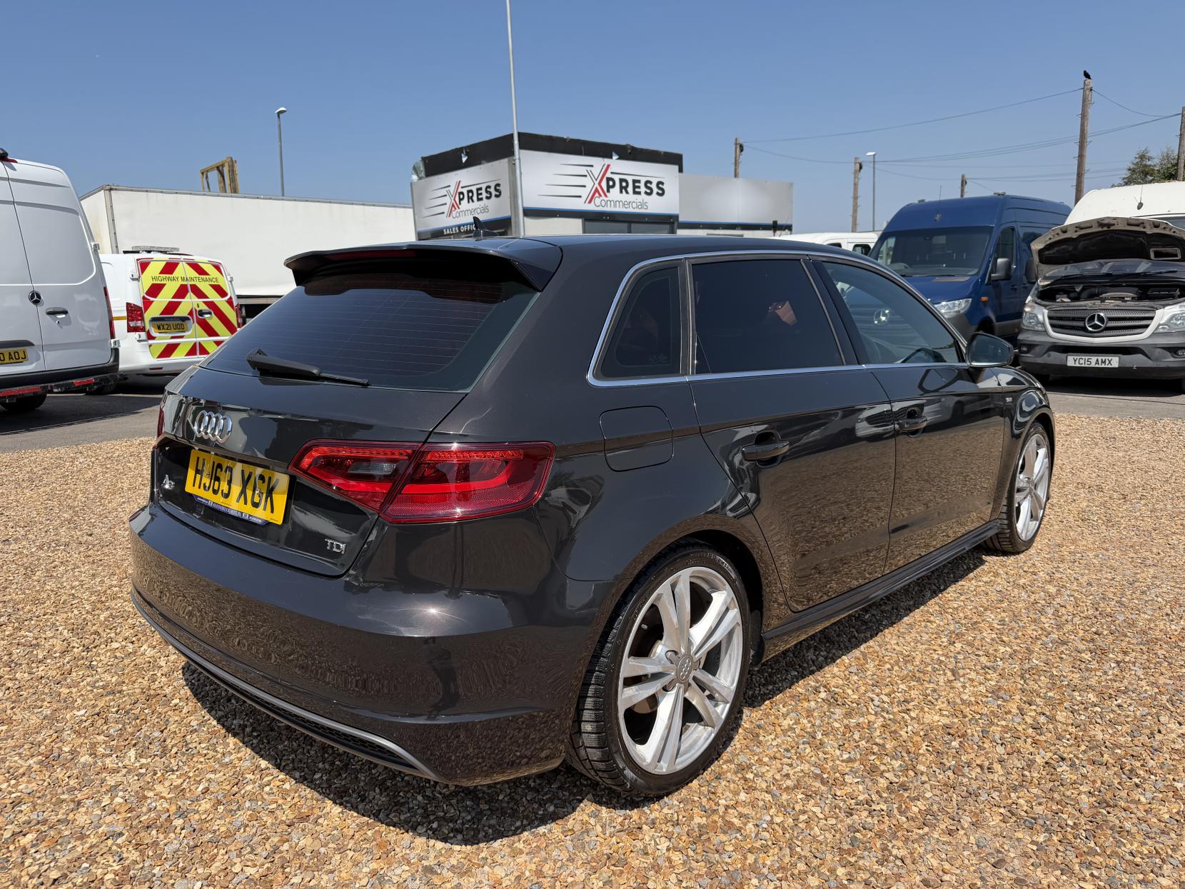 2014 Audi A3 2.0 TDI S line Sportback 5dr Diesel Manual Euro 5 (s/s) (150 ps) - Thumbnail 11