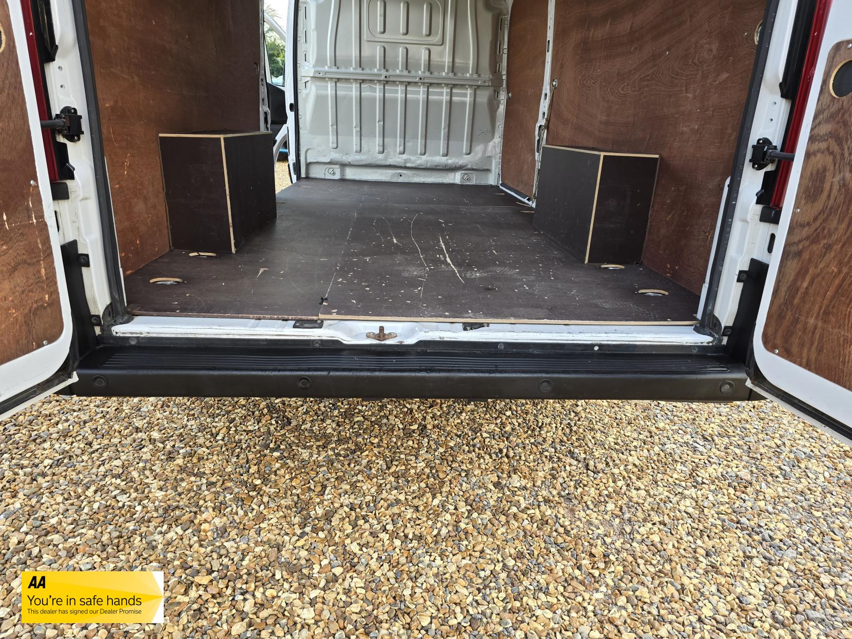 Citroen Relay 2.2 BlueHDi 35 Enterprise Panel Van 5dr Diesel Manual L4 High Roof Euro 6 (s/s) (Heavy) (140 ps)