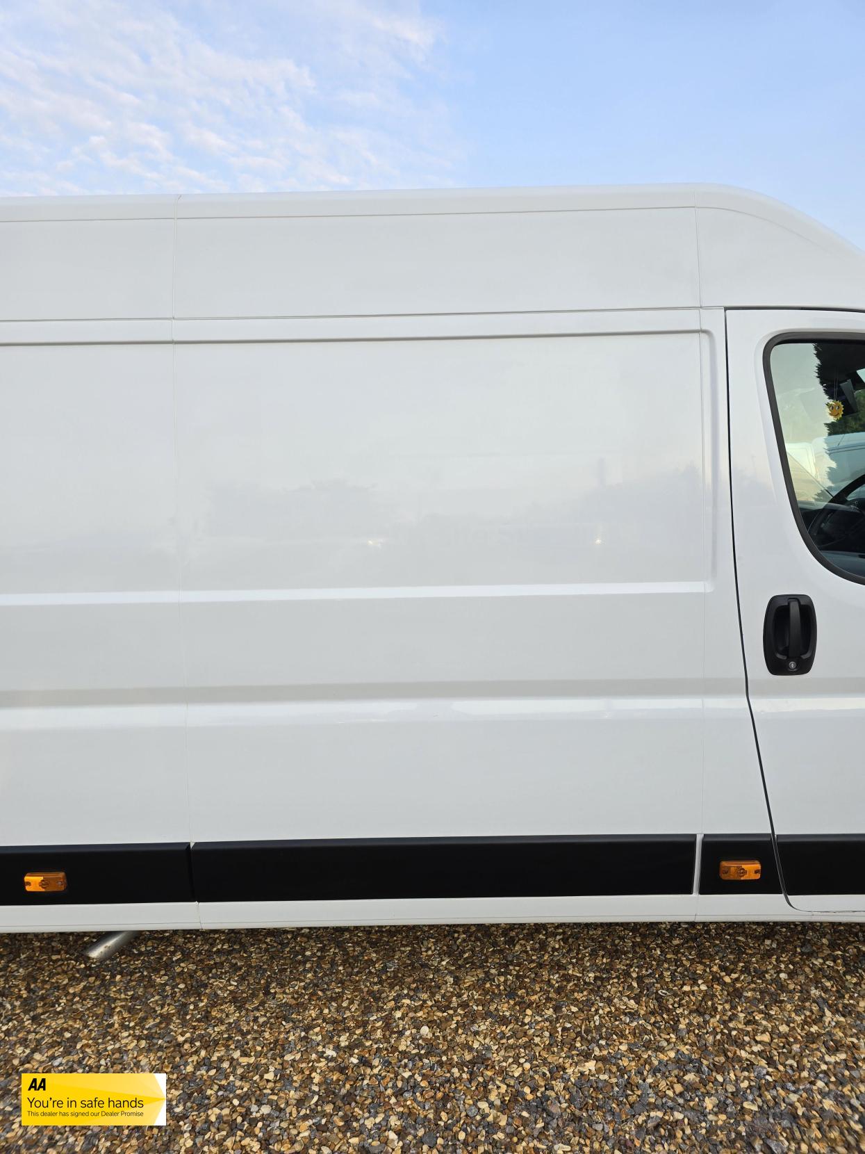 Citroen Relay 2.2 BlueHDi 35 Enterprise Panel Van 5dr Diesel Manual L4 High Roof Euro 6 (s/s) (Heavy) (140 ps)