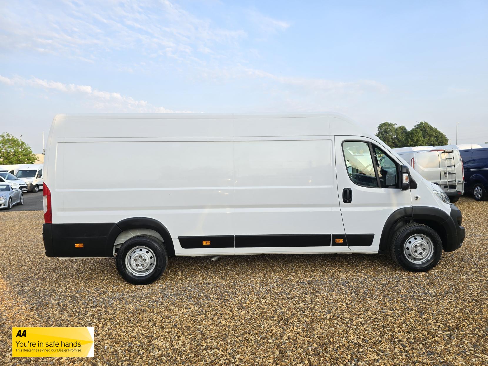 Citroen Relay 2.2 BlueHDi 35 Enterprise Panel Van 5dr Diesel Manual L4 High Roof Euro 6 (s/s) (Heavy) (140 ps)