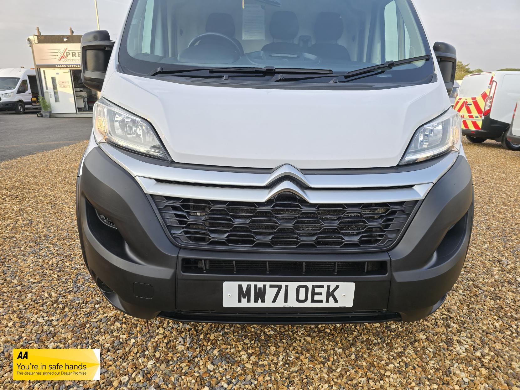 Citroen Relay 2.2 BlueHDi 35 Enterprise Panel Van 5dr Diesel Manual L4 High Roof Euro 6 (s/s) (Heavy) (140 ps)