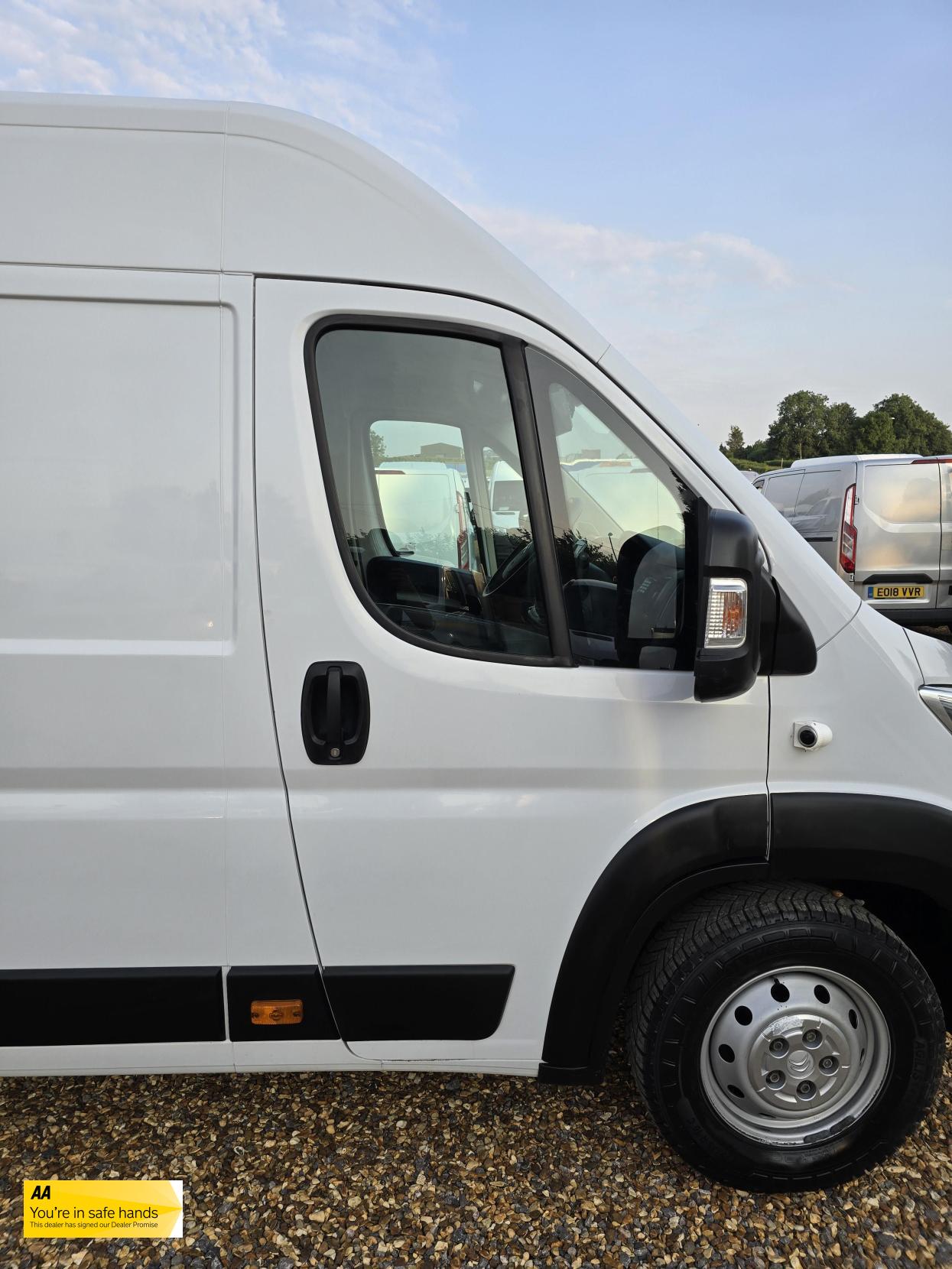 Citroen Relay 2.2 BlueHDi 35 Enterprise Panel Van 5dr Diesel Manual L4 High Roof Euro 6 (s/s) (Heavy) (140 ps)