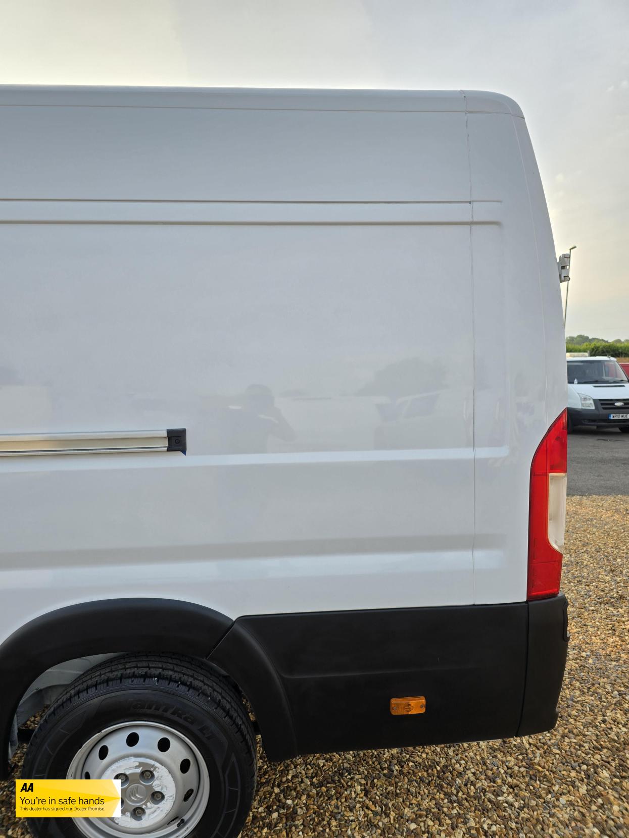 Citroen Relay 2.2 BlueHDi 35 Enterprise Panel Van 5dr Diesel Manual L4 High Roof Euro 6 (s/s) (Heavy) (140 ps)