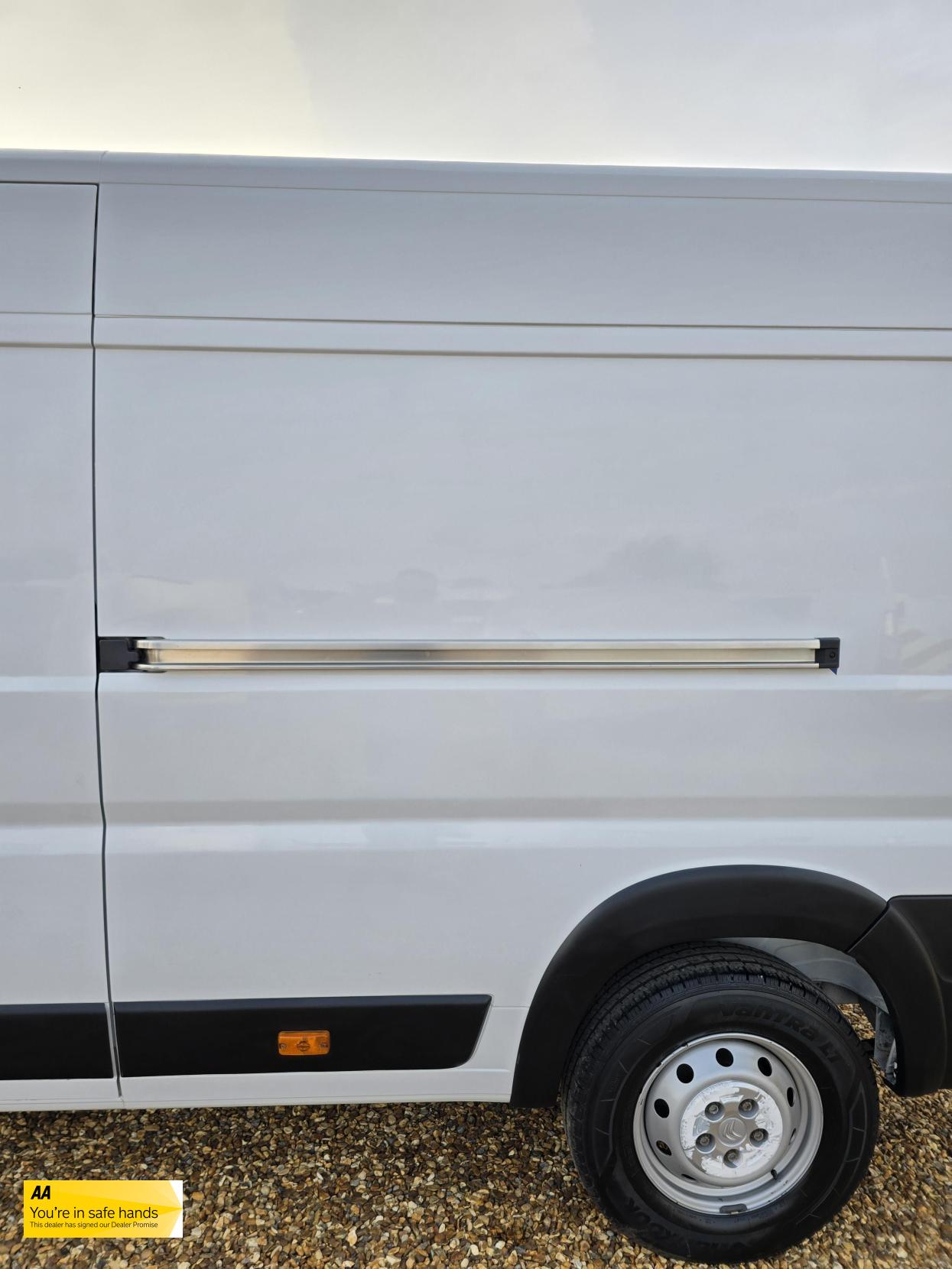 Citroen Relay 2.2 BlueHDi 35 Enterprise Panel Van 5dr Diesel Manual L4 High Roof Euro 6 (s/s) (Heavy) (140 ps)