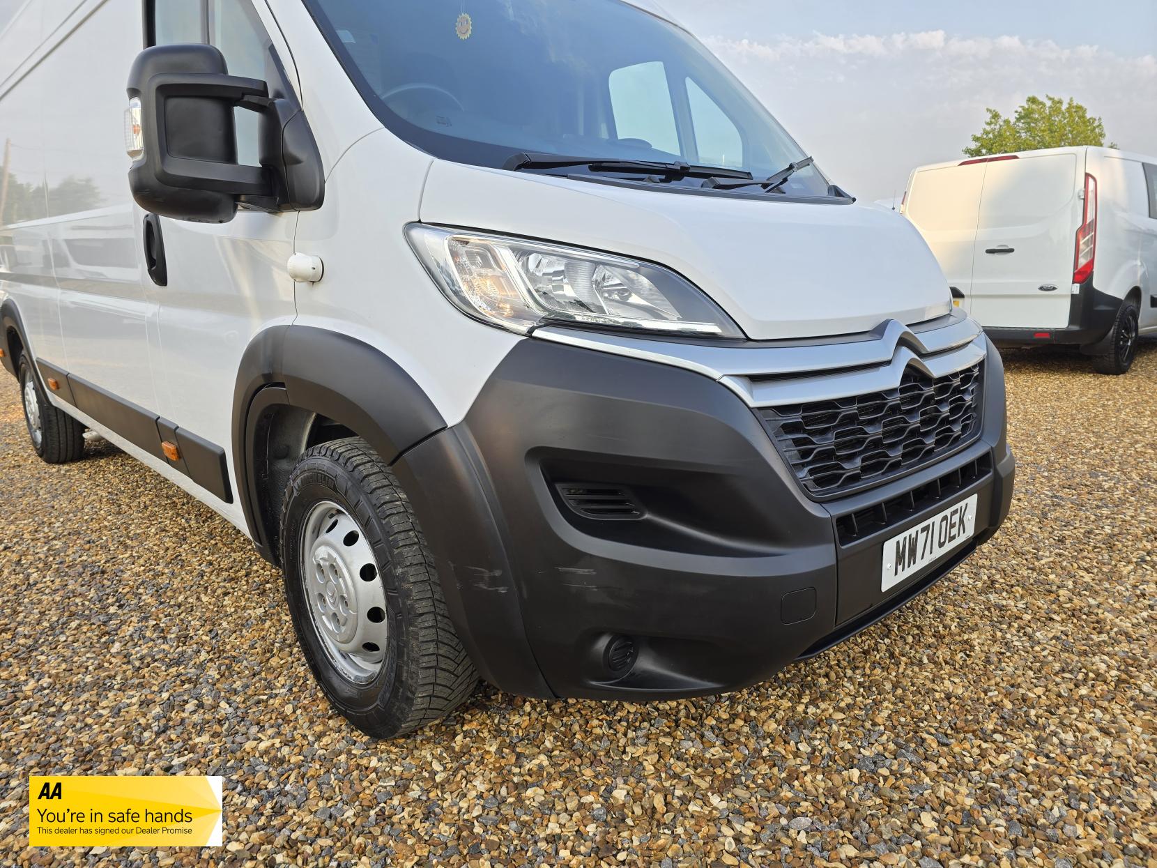 Citroen Relay 2.2 BlueHDi 35 Enterprise Panel Van 5dr Diesel Manual L4 High Roof Euro 6 (s/s) (Heavy) (140 ps)
