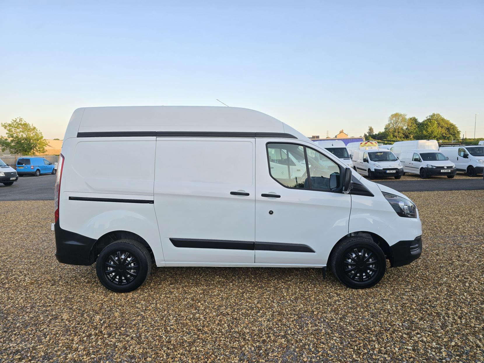 Ford Transit Custom 2.0 280 EcoBlue Leader Panel Van 5dr Diesel Manual L1 H2 Euro 6 (s/s) (105 ps)