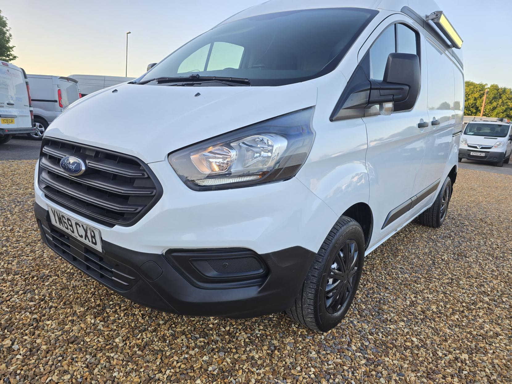 Ford Transit Custom 2.0 280 EcoBlue Leader Panel Van 5dr Diesel Manual L1 H2 Euro 6 (s/s) (105 ps)