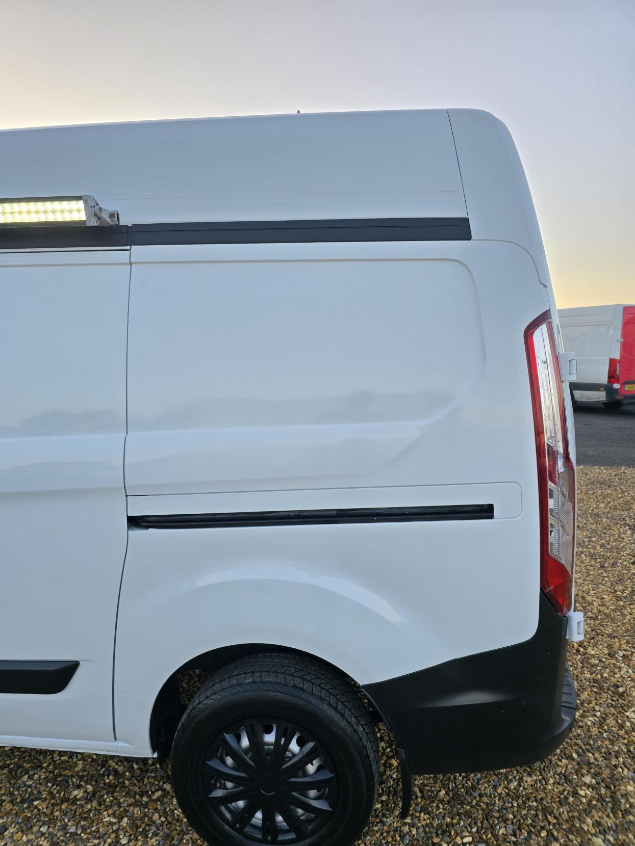 Ford Transit Custom 2.0 280 EcoBlue Leader Panel Van 5dr Diesel Manual L1 H2 Euro 6 (s/s) (105 ps)