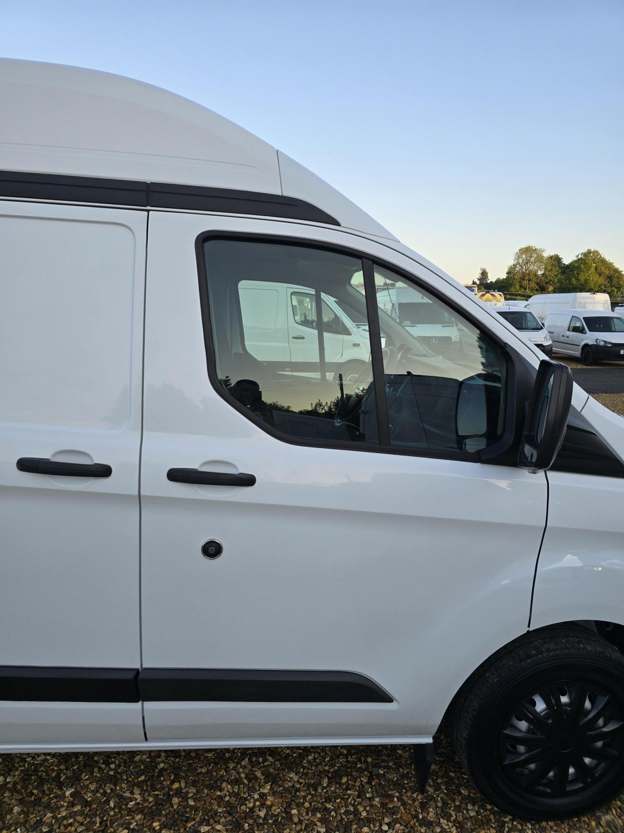 Ford Transit Custom 2.0 280 EcoBlue Leader Panel Van 5dr Diesel Manual L1 H2 Euro 6 (s/s) (105 ps)