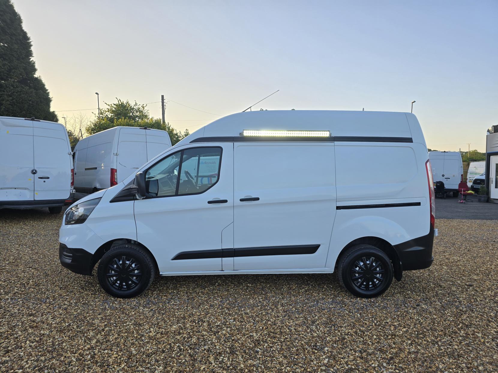 Ford Transit Custom 2.0 280 EcoBlue Leader Panel Van 5dr Diesel Manual L1 H2 Euro 6 (s/s) (105 ps)