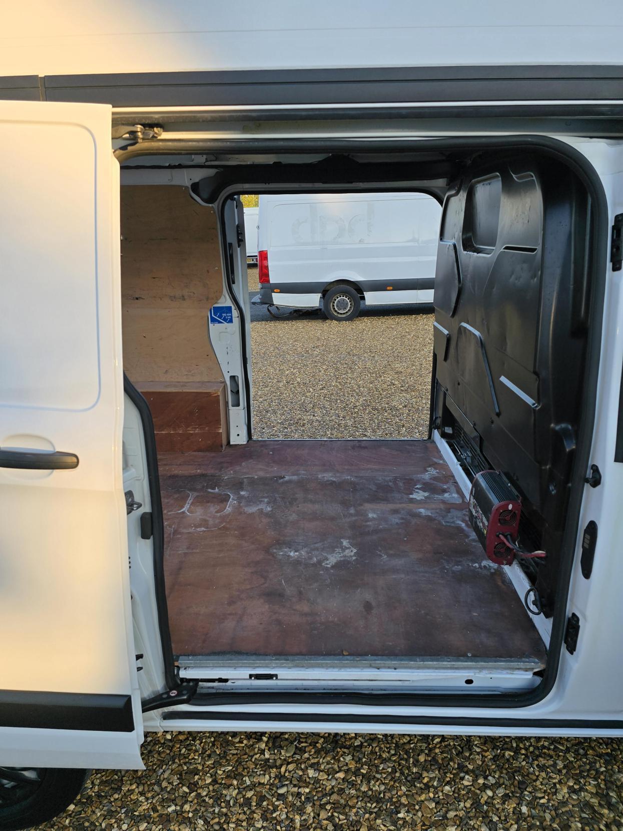 Ford Transit Custom 2.0 280 EcoBlue Leader Panel Van 5dr Diesel Manual L1 H2 Euro 6 (s/s) (105 ps)