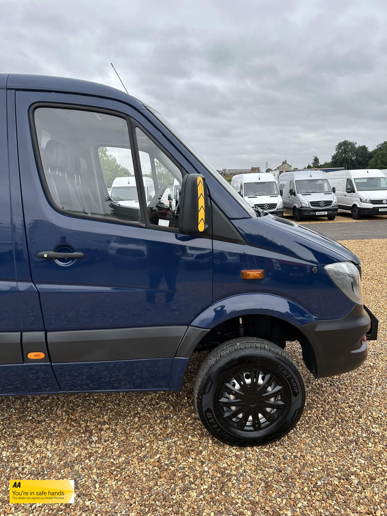 Mercedes-Benz Sprinter 2.1 316 CDi Panel Van 4dr Diesel Manual 4WD L2 (246 g/km, 163 bhp)