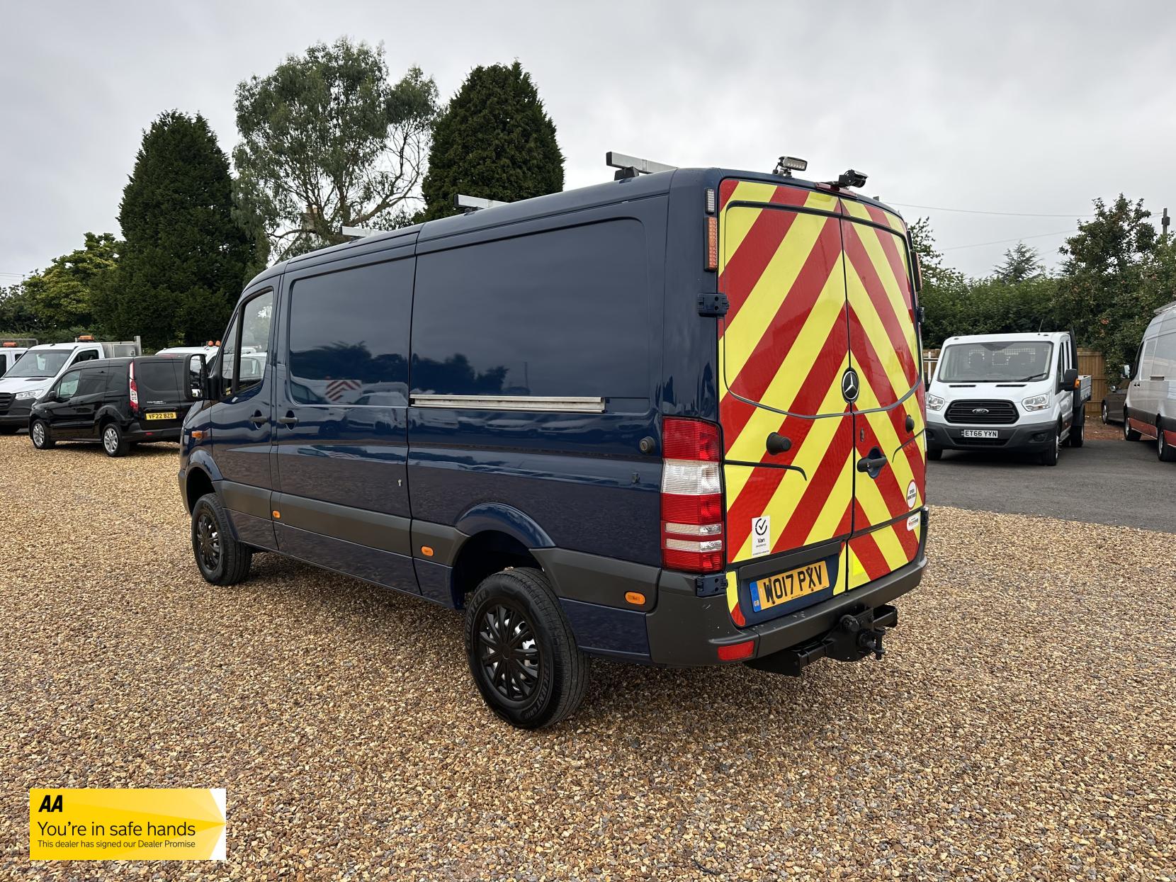 Mercedes-Benz Sprinter 2.1 316 CDi Panel Van 4dr Diesel Manual 4WD L2 (246 g/km, 163 bhp)