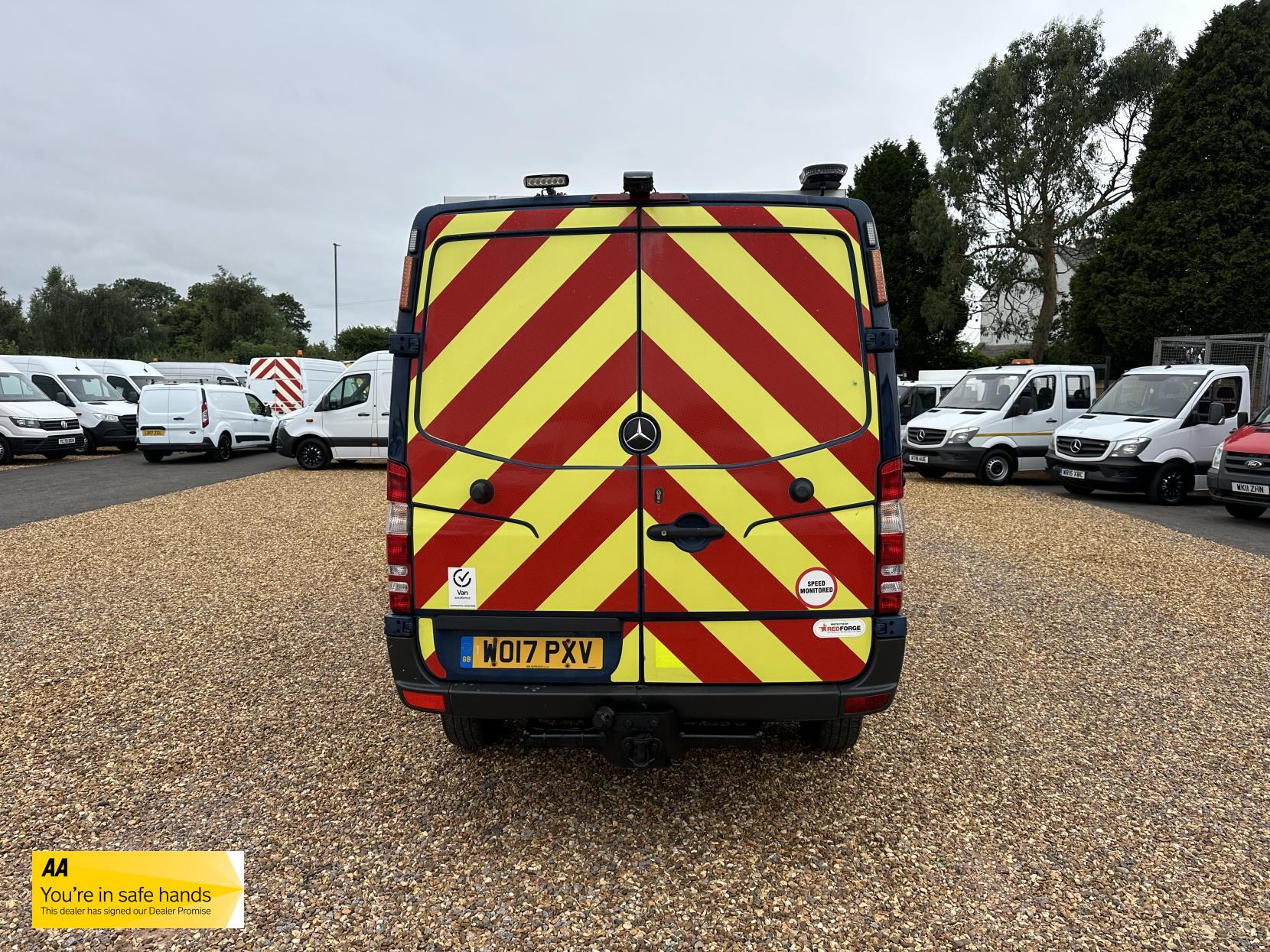 Mercedes-Benz Sprinter 2.1 316 CDi Panel Van 4dr Diesel Manual 4WD L2 (246 g/km, 163 bhp)