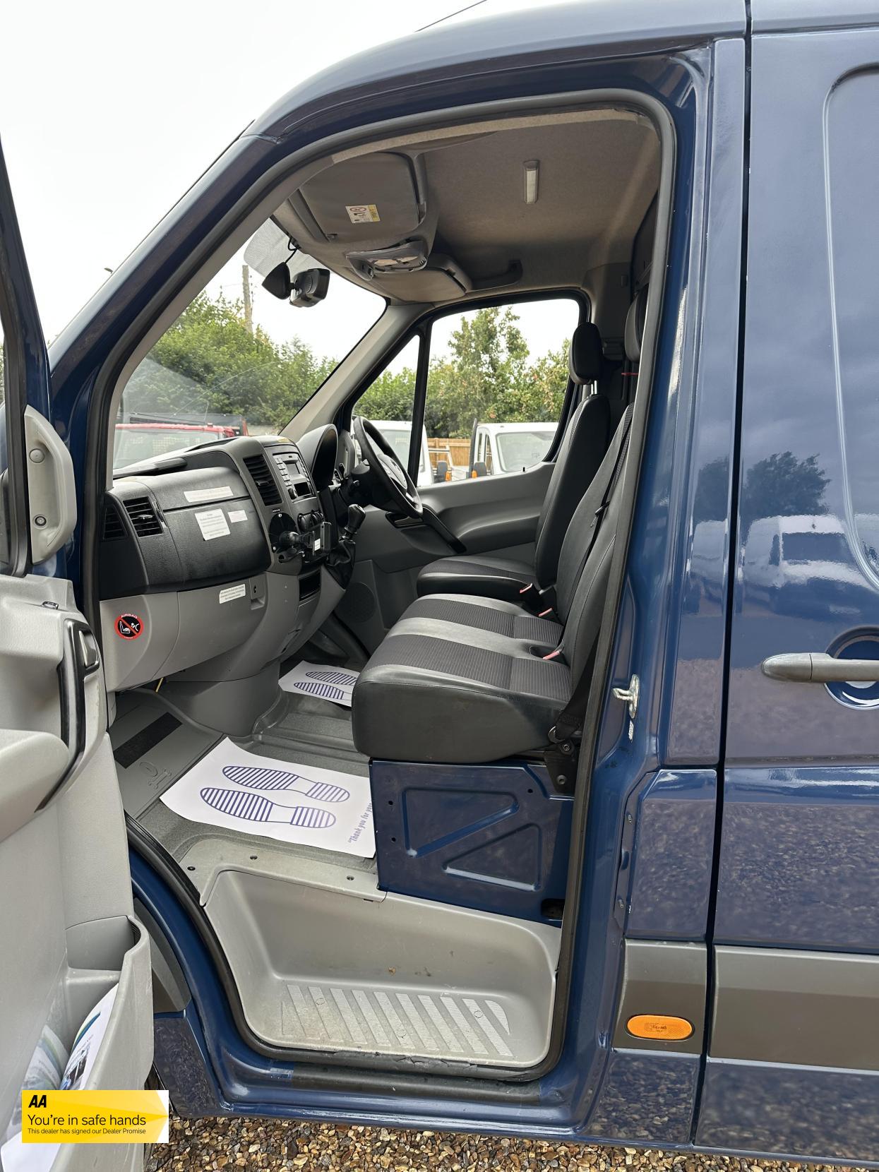 Mercedes-Benz Sprinter 2.1 316 CDi Panel Van 4dr Diesel Manual 4WD L2 (246 g/km, 163 bhp)
