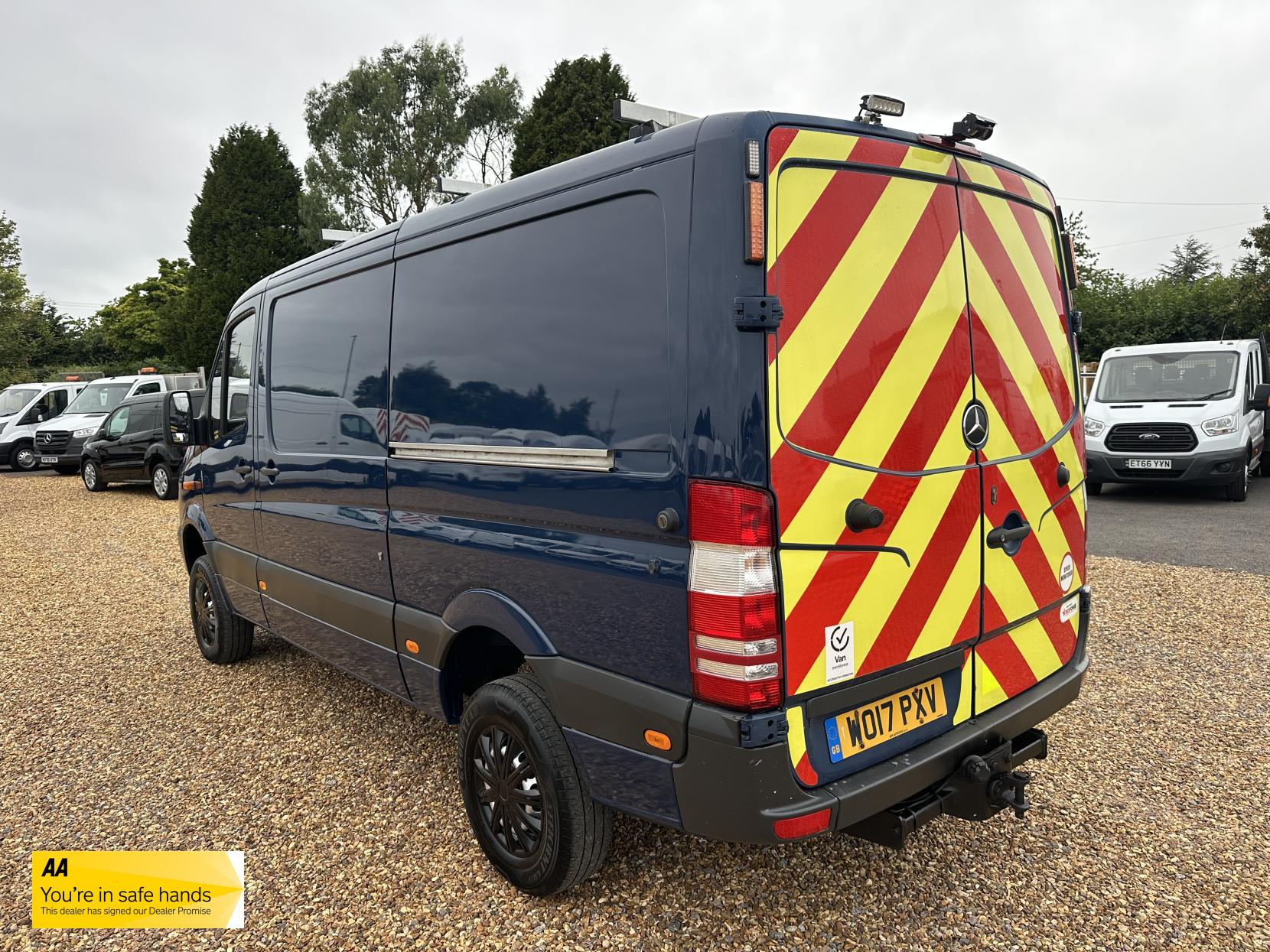 Mercedes-Benz Sprinter 2.1 316 CDi Panel Van 4dr Diesel Manual 4WD L2 (246 g/km, 163 bhp)