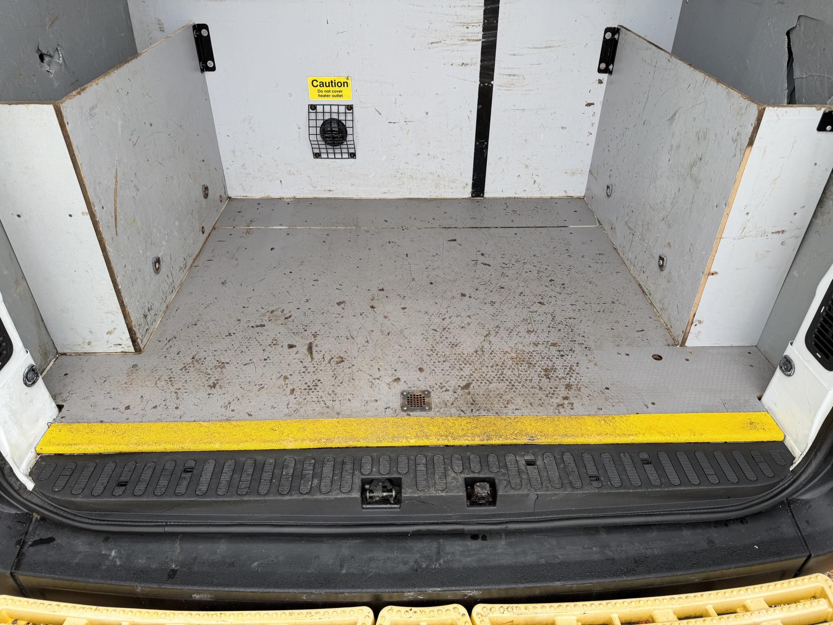 Vauxhall Movano 2.3 CDTi 3500 Panel Van 5dr Diesel Manual FWD L2 H2 Euro 6 (130 ps)