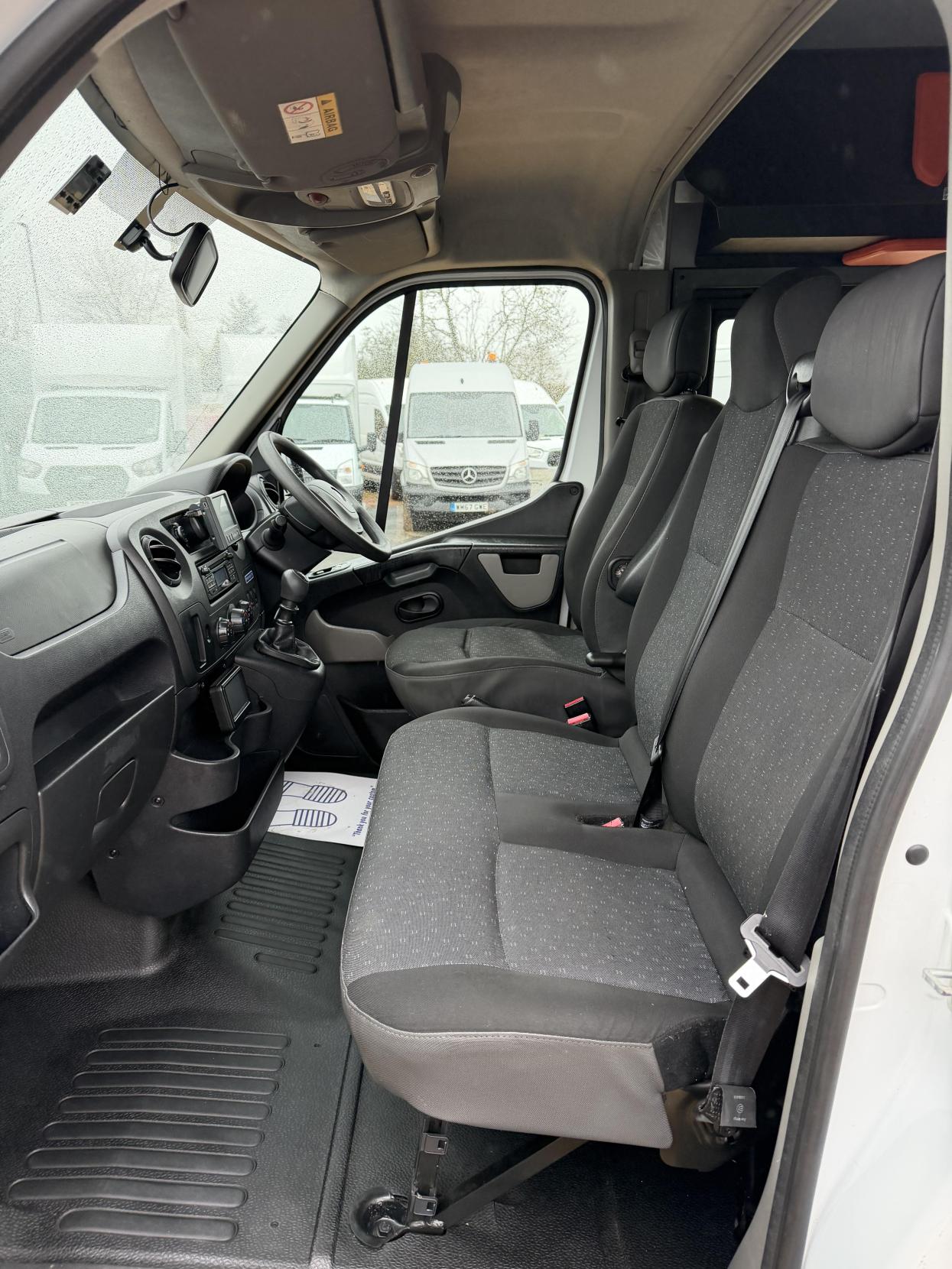 Vauxhall Movano 2.3 CDTi 3500 Panel Van 5dr Diesel Manual FWD L2 H2 Euro 6 (130 ps)