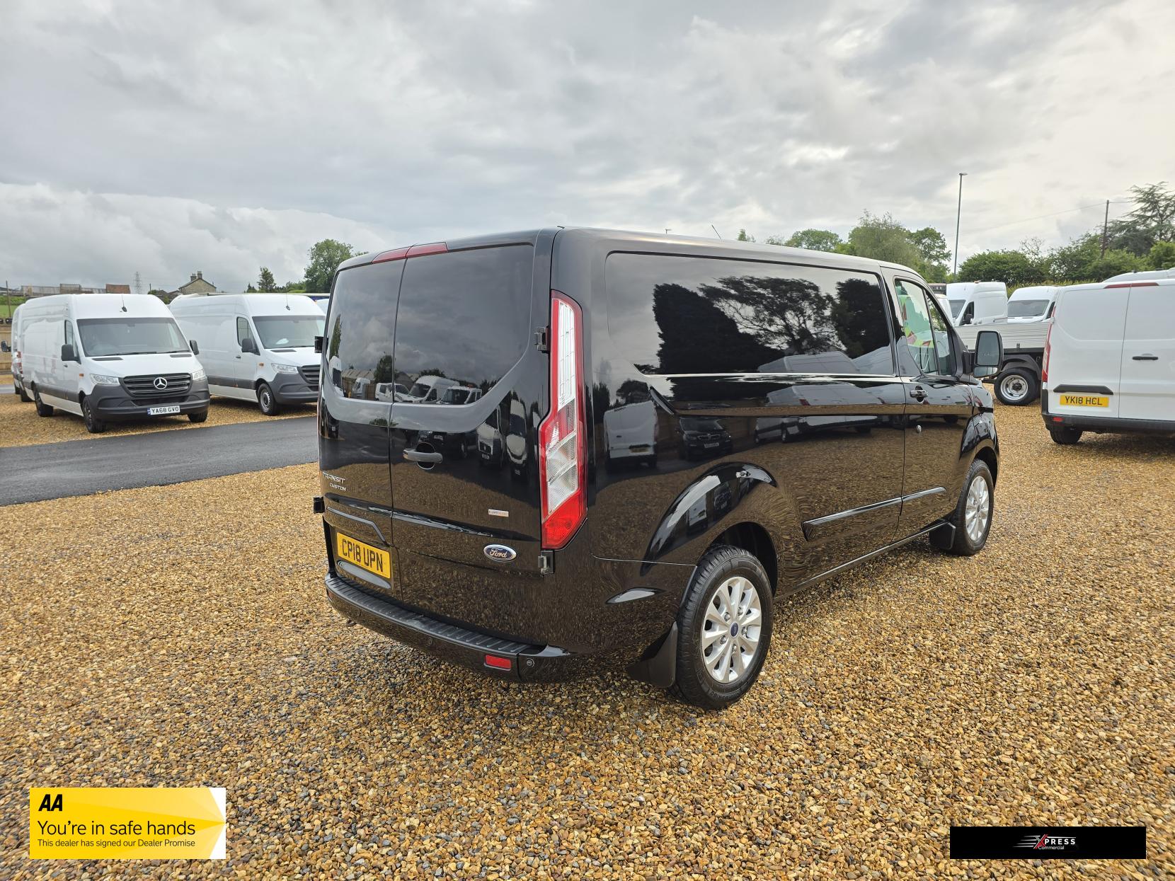 Ford Transit Custom Transit Custom 2.0 300 EcoBlue Limited Panel Van 5dr Diesel Manual L1 H1 Euro 6 (130 ps)